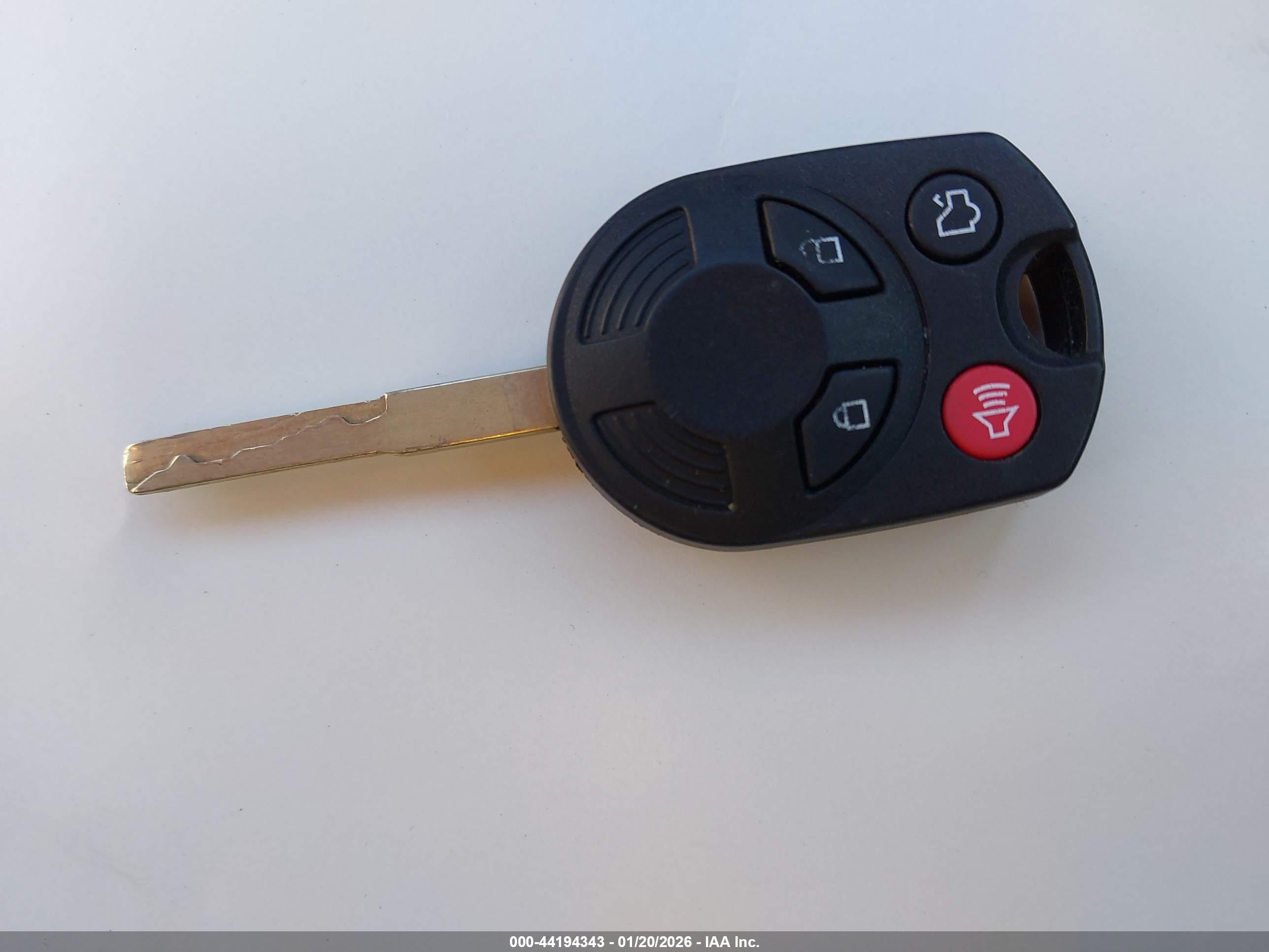 FORD FOCUS image 11