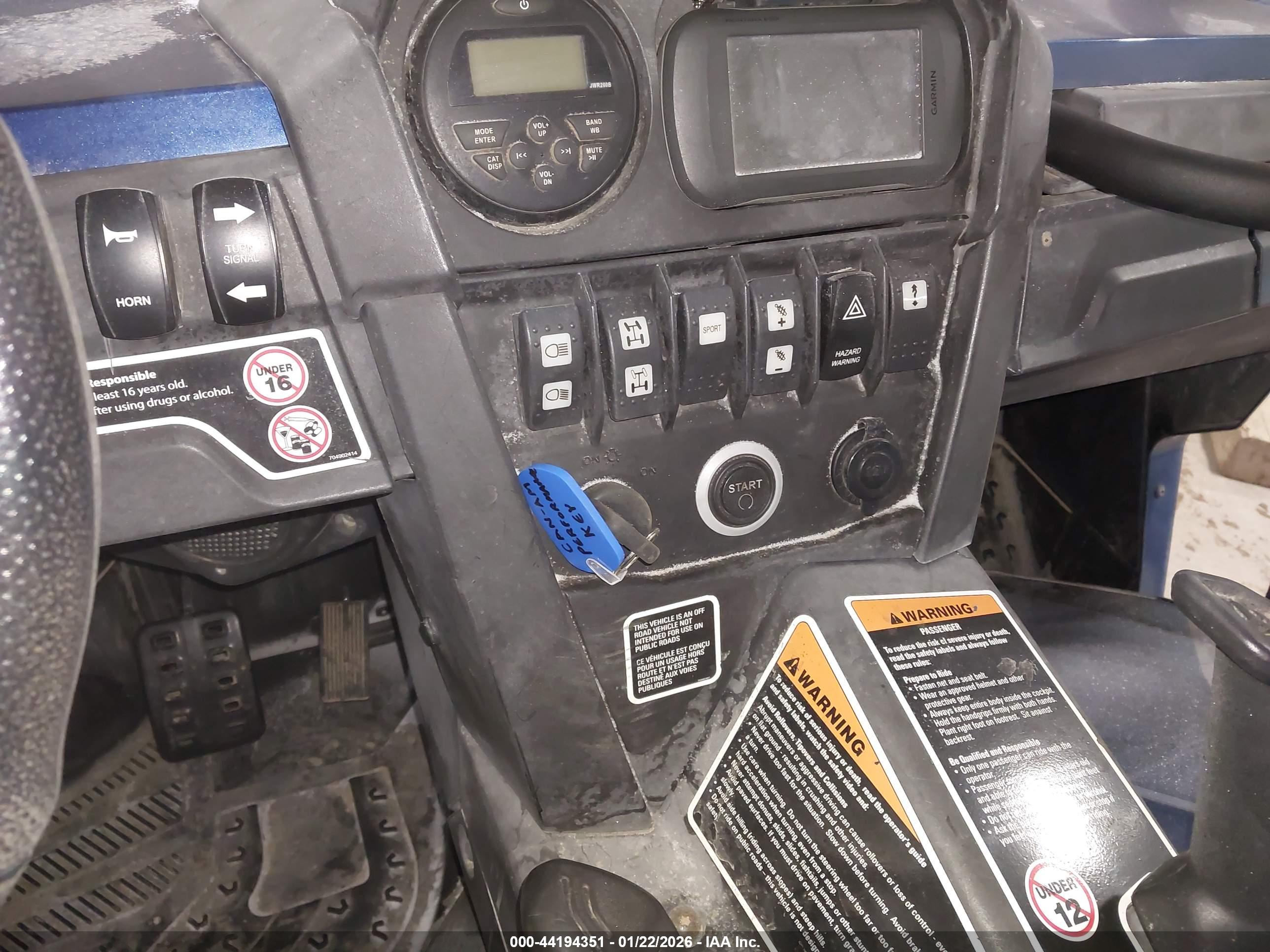 CAN-AM COMMANDER image 11