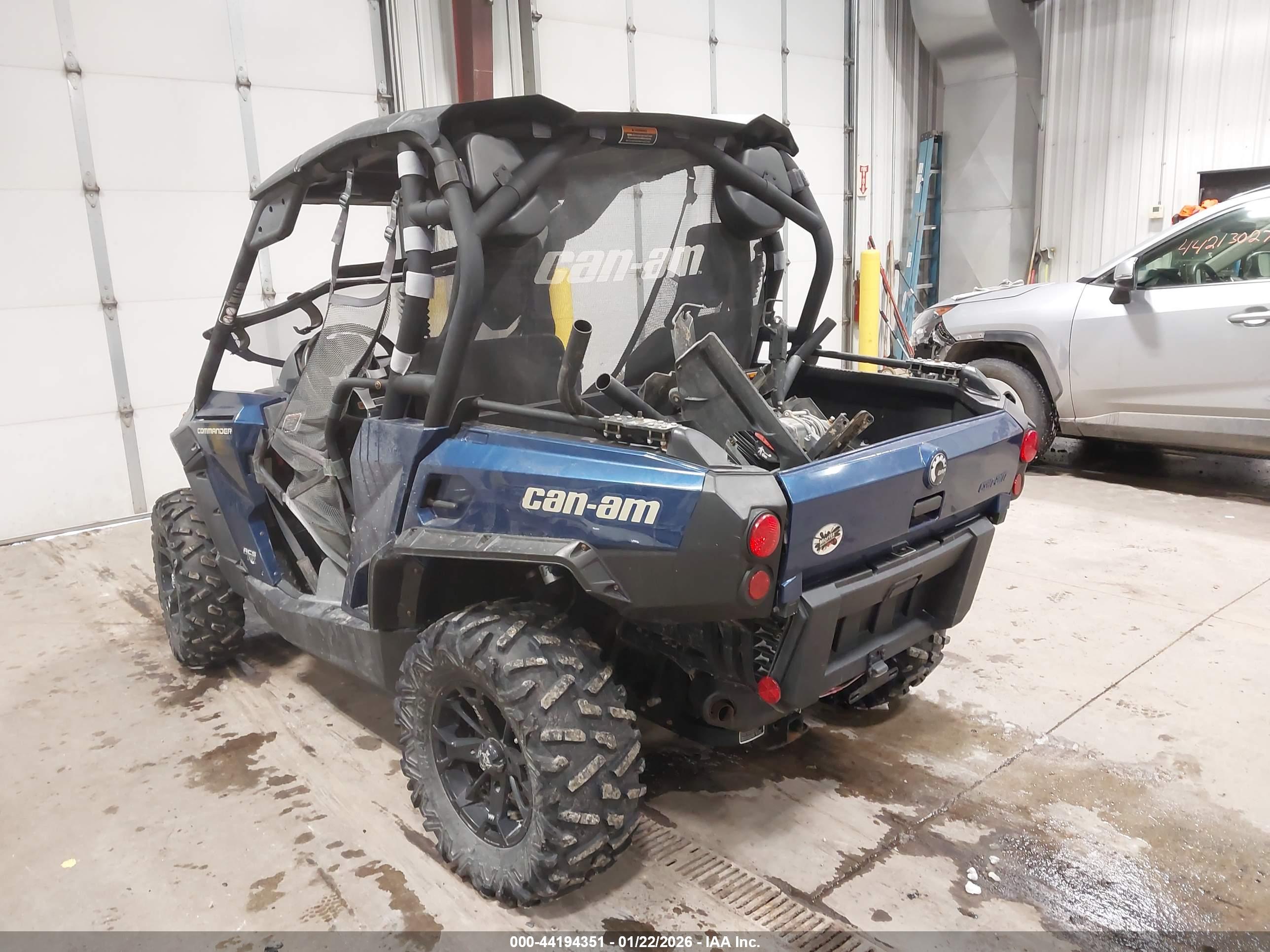CAN-AM COMMANDER image 6