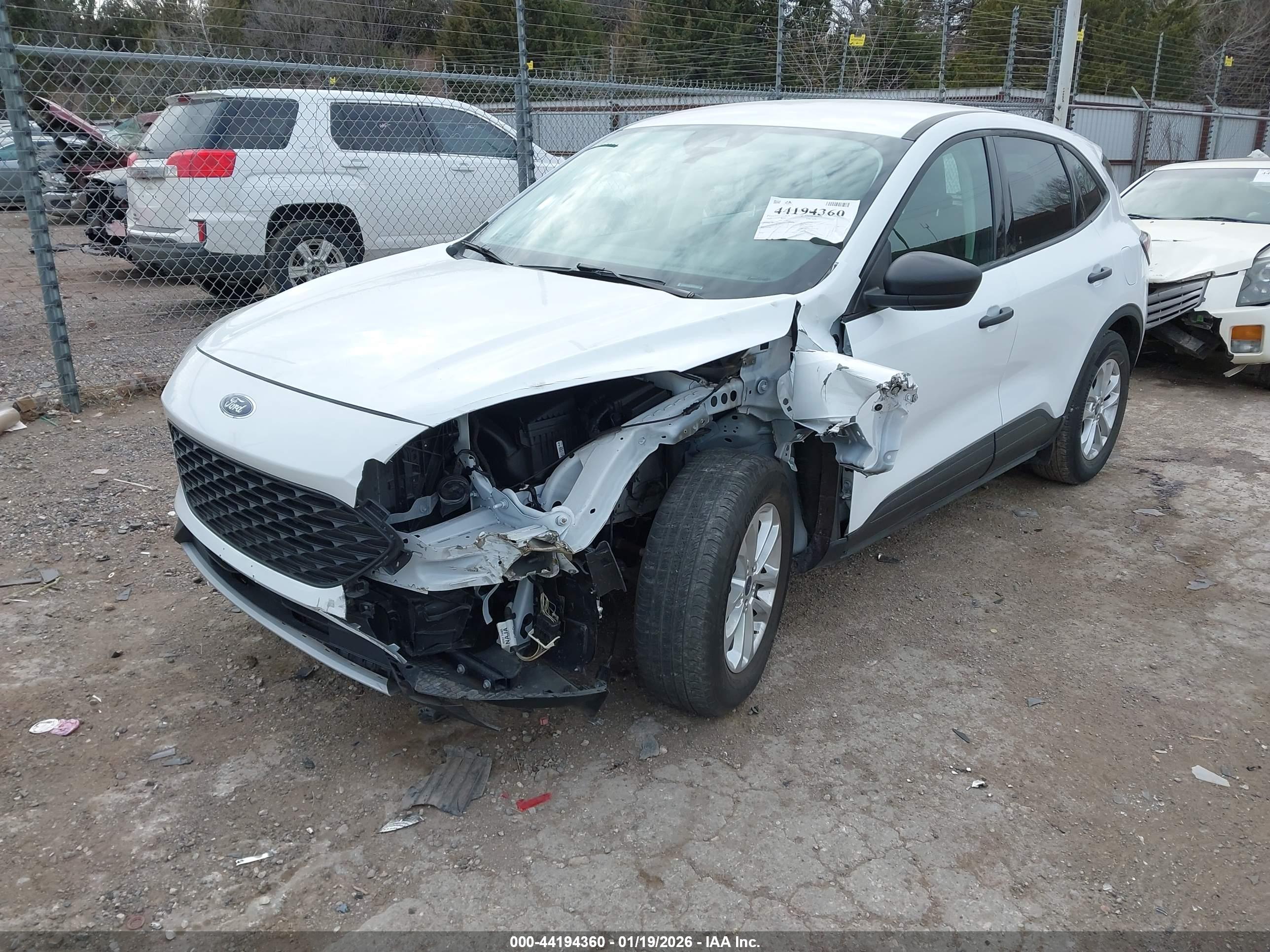 FORD ESCAPE image 2