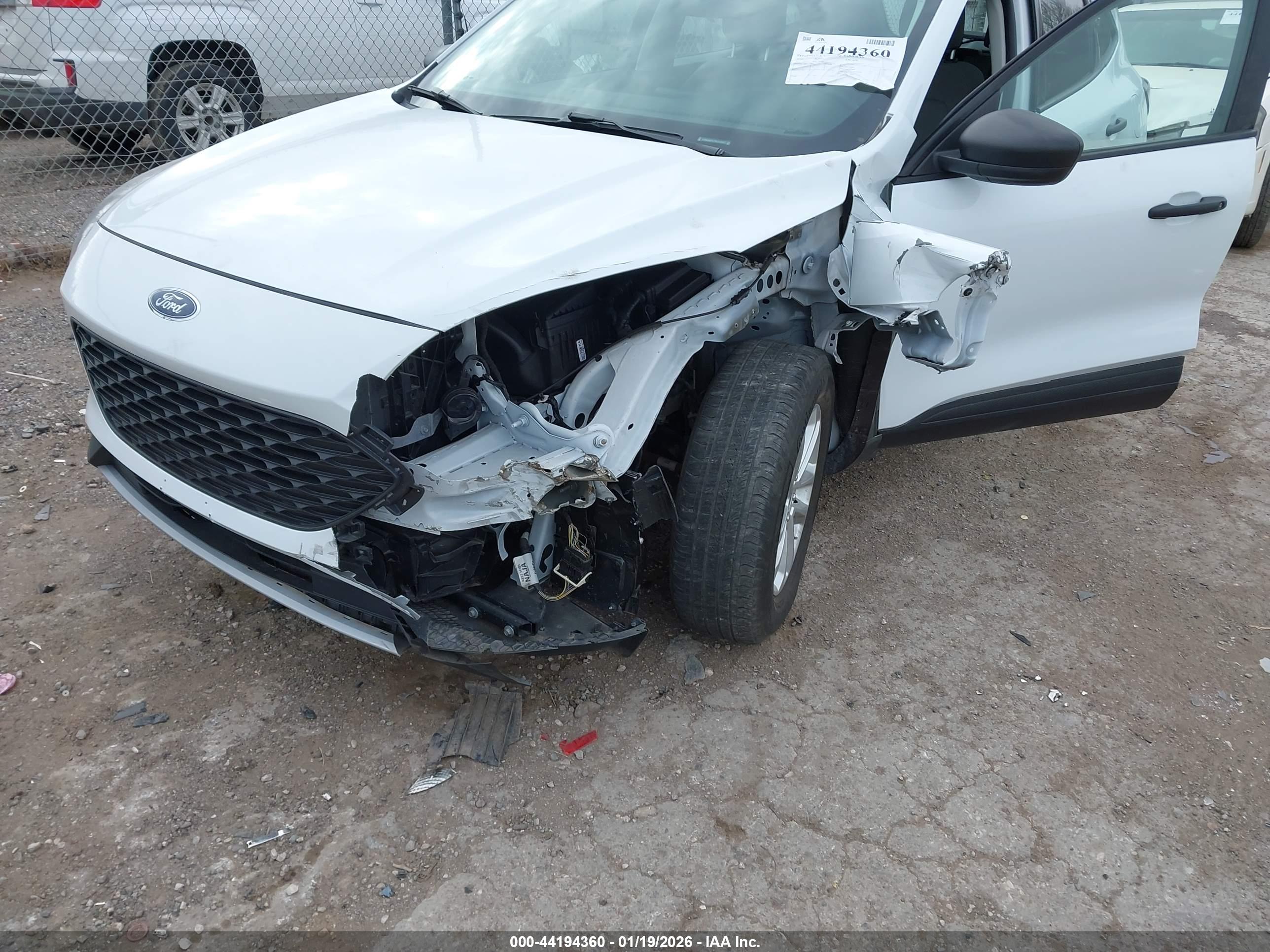 FORD ESCAPE image 6