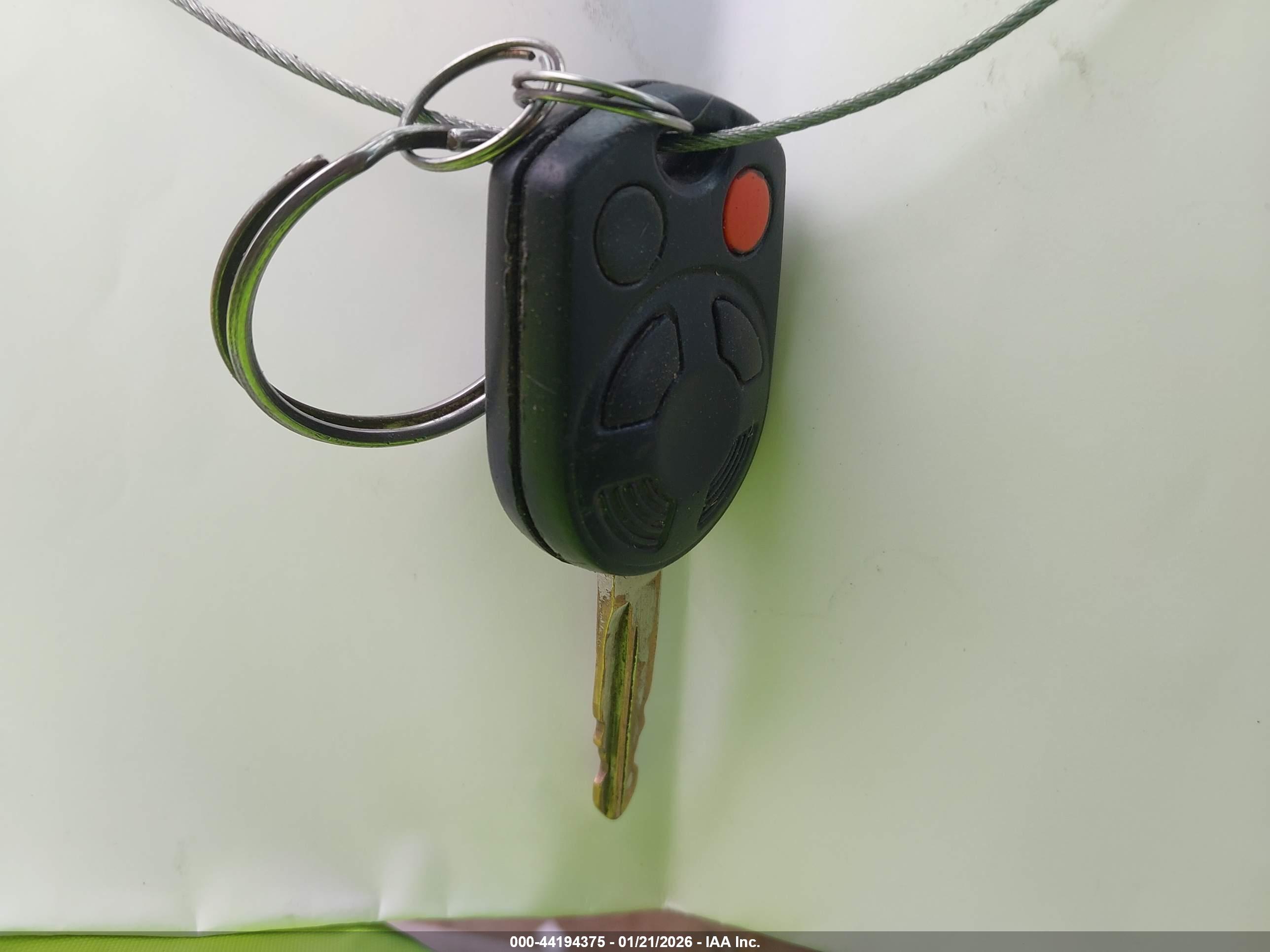 FORD FUSION image 11