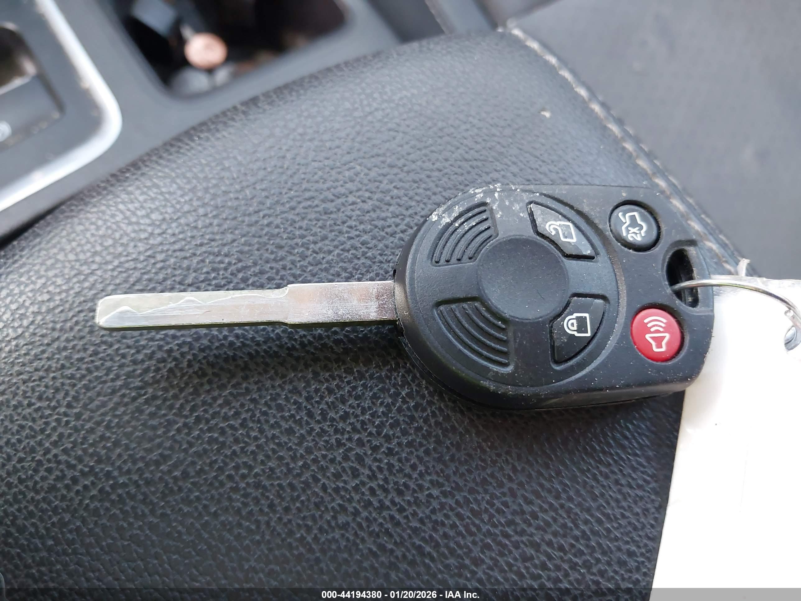 FORD ESCAPE image 11