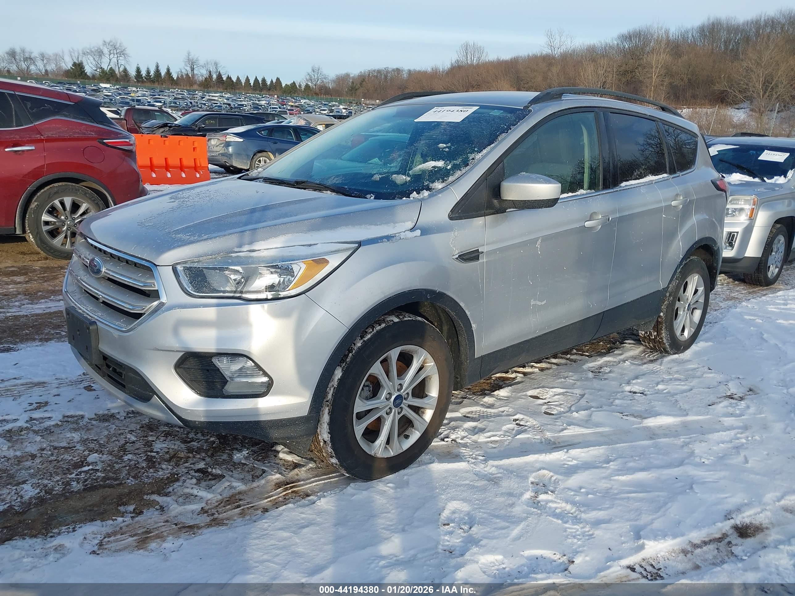 FORD ESCAPE image 2