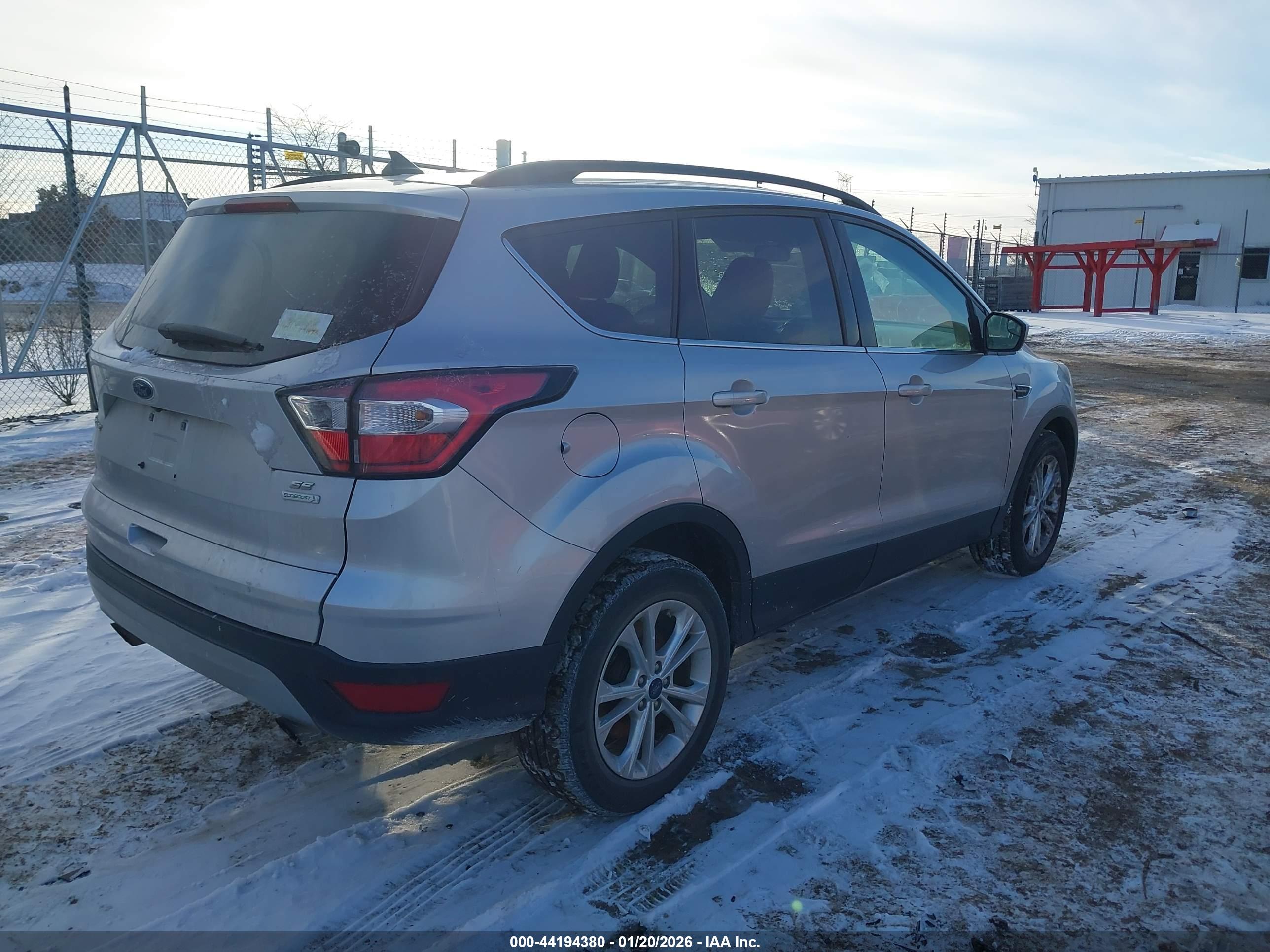 FORD ESCAPE image 4