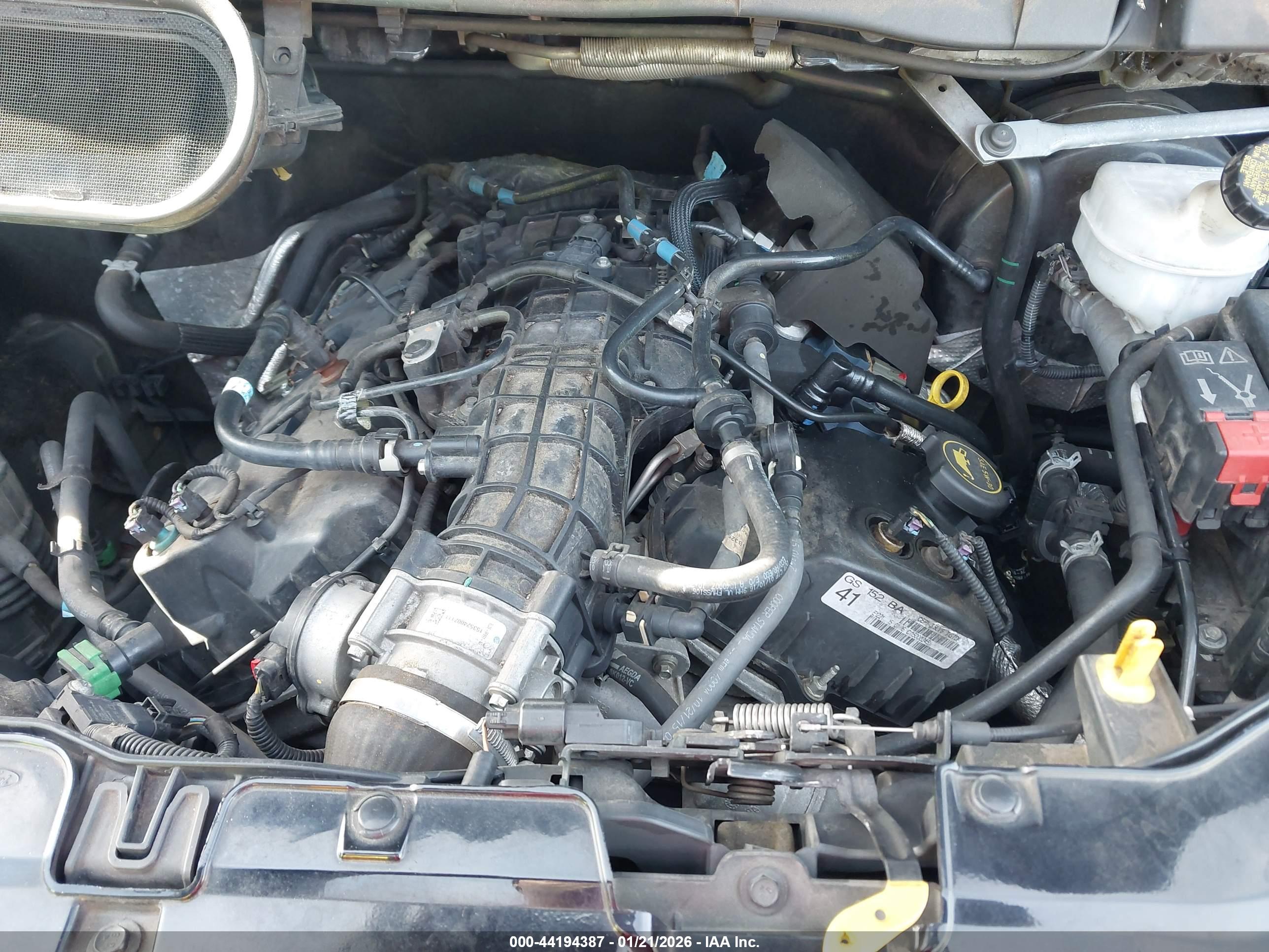 FORD TRANSIT-350 image 10
