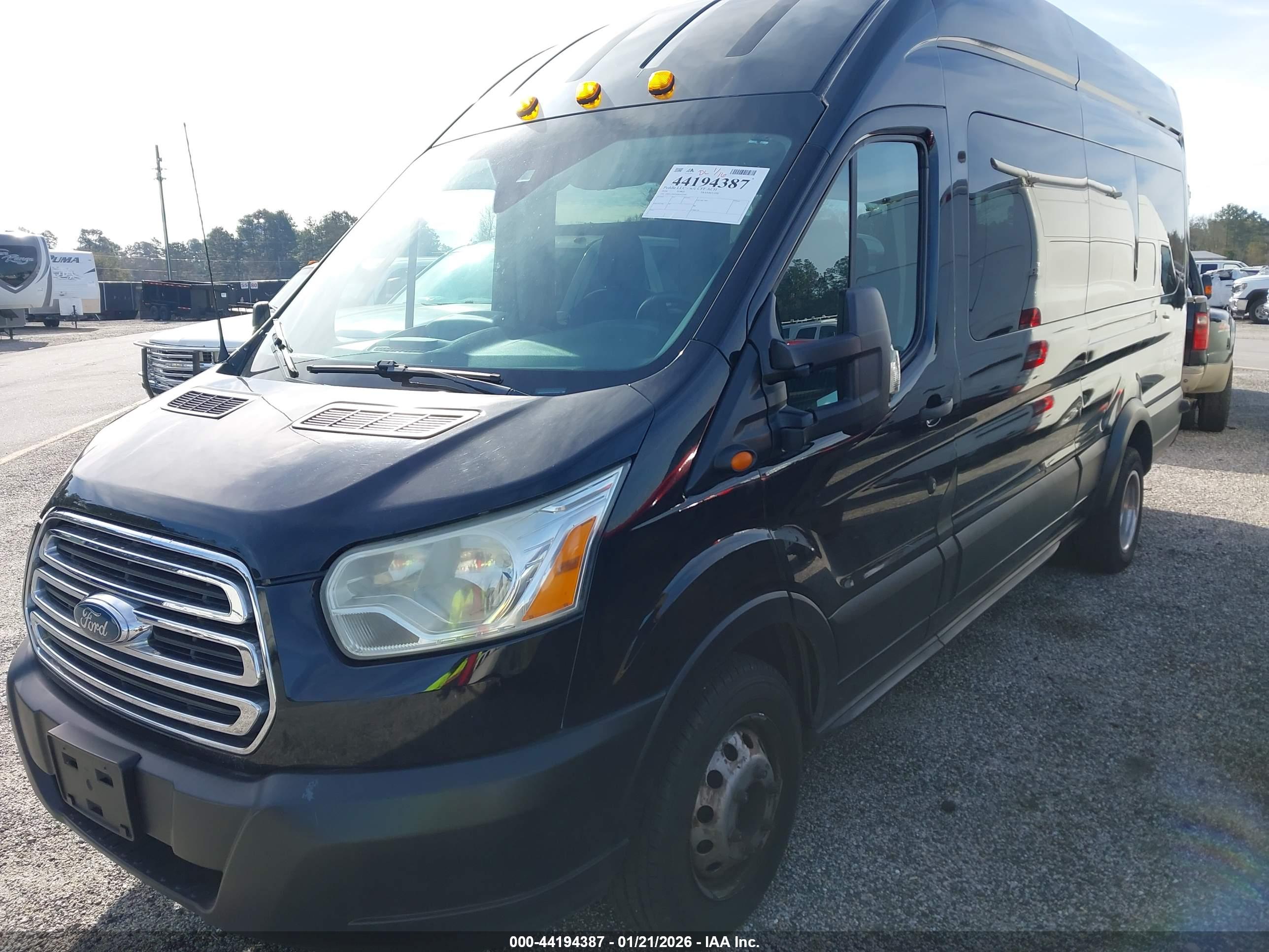 FORD TRANSIT-350 image 2