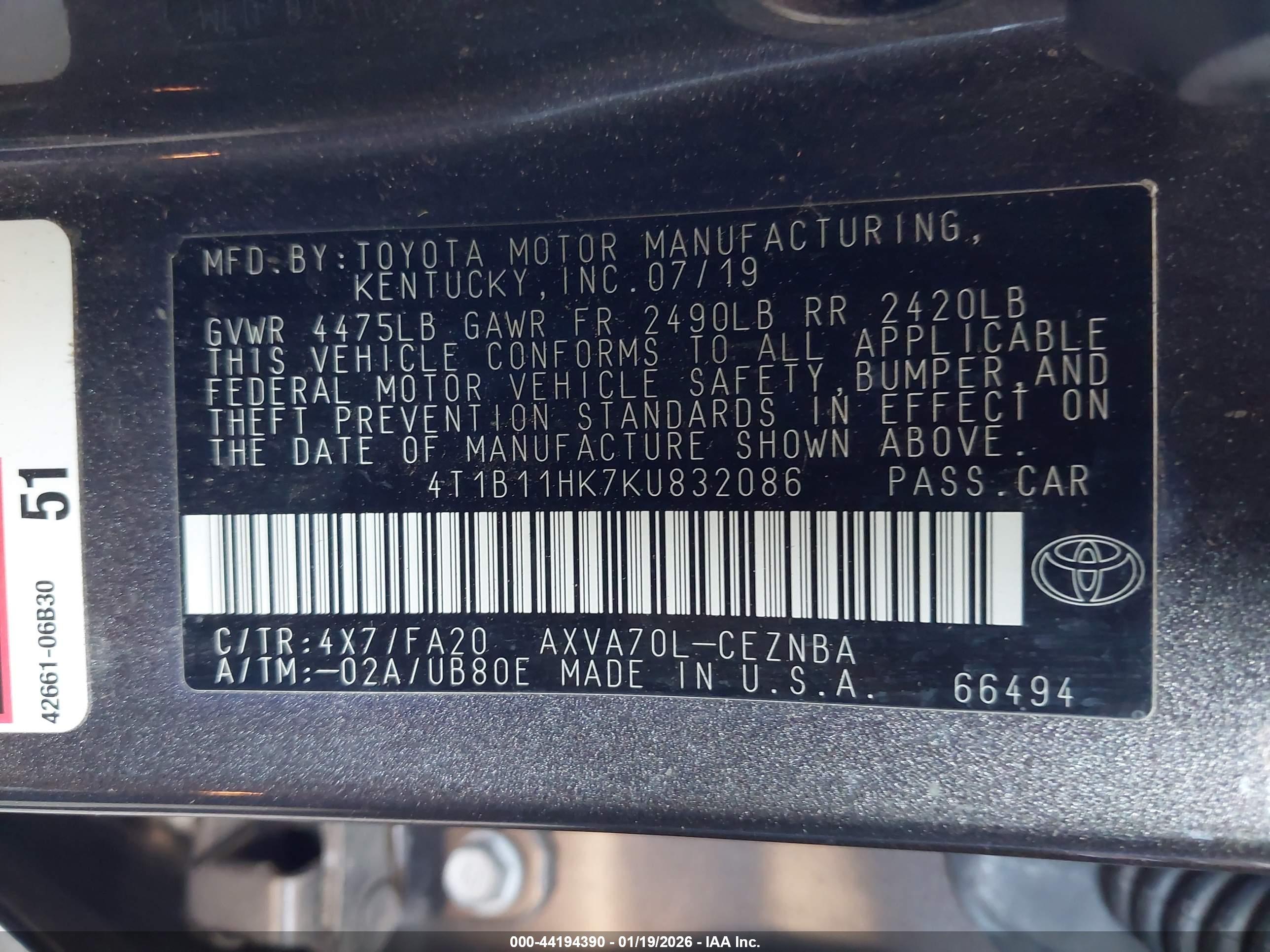 TOYOTA CAMRY image 9