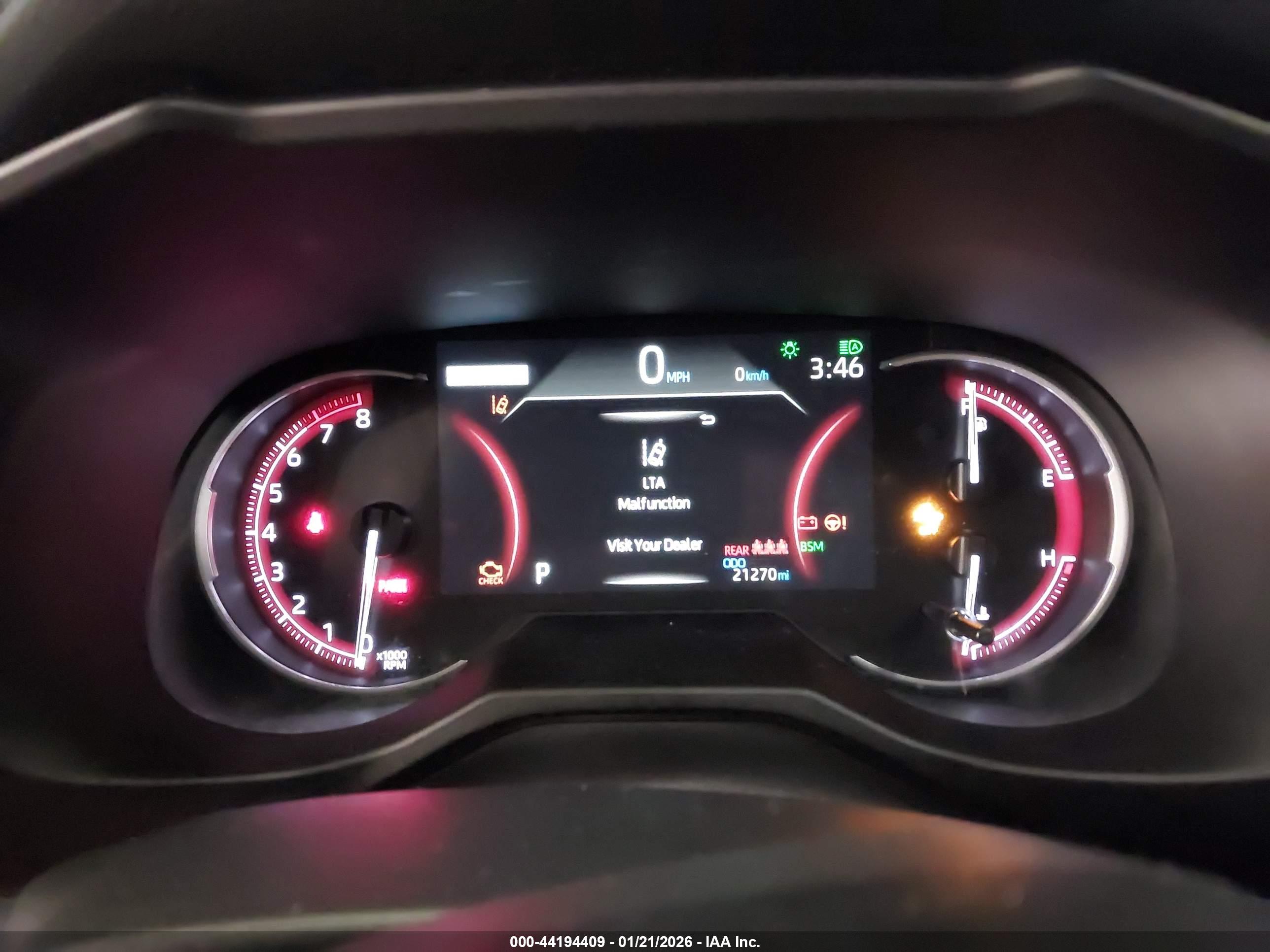 TOYOTA RAV4 image 7