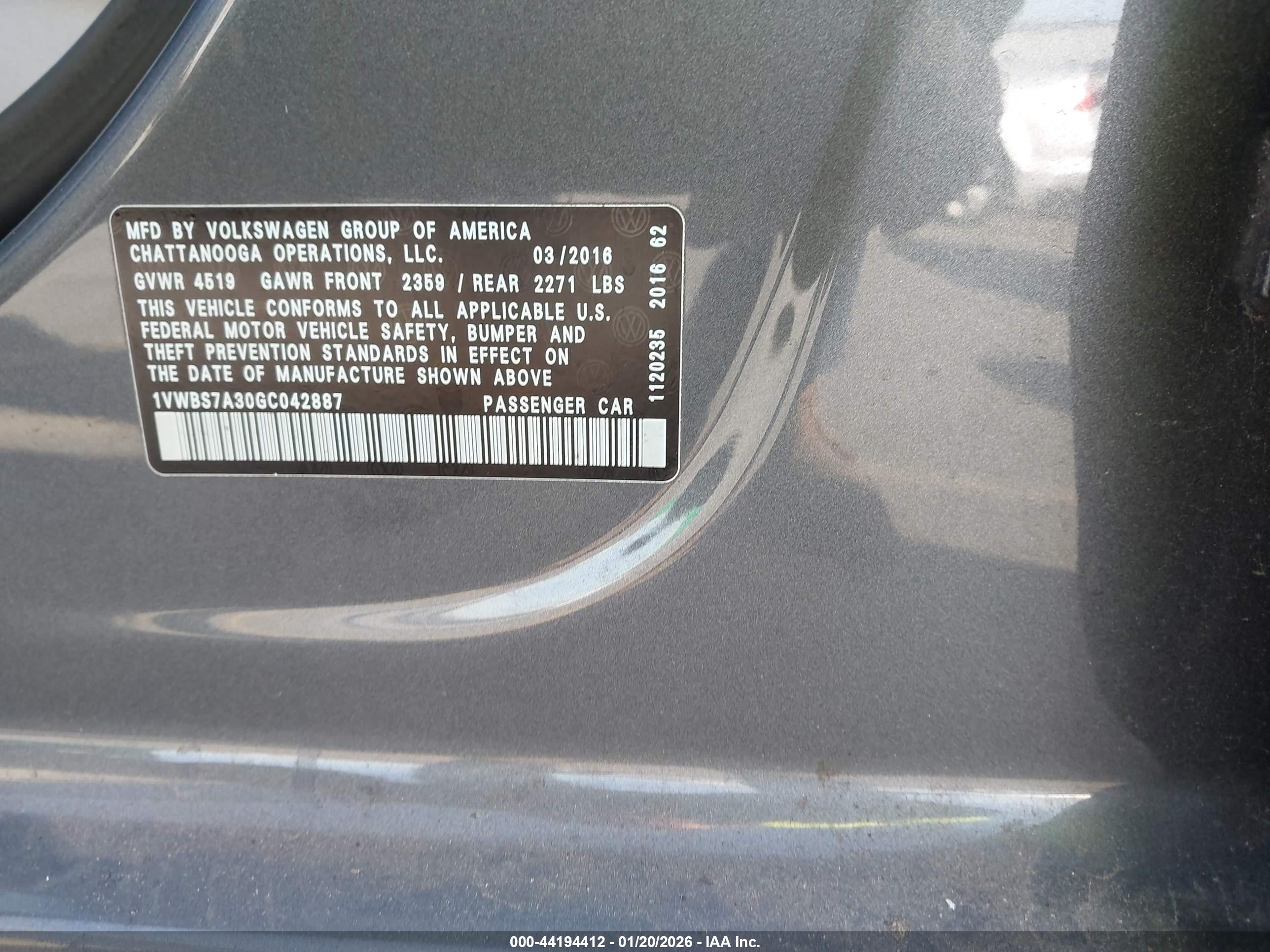 VOLKSWAGEN PASSAT image 9
