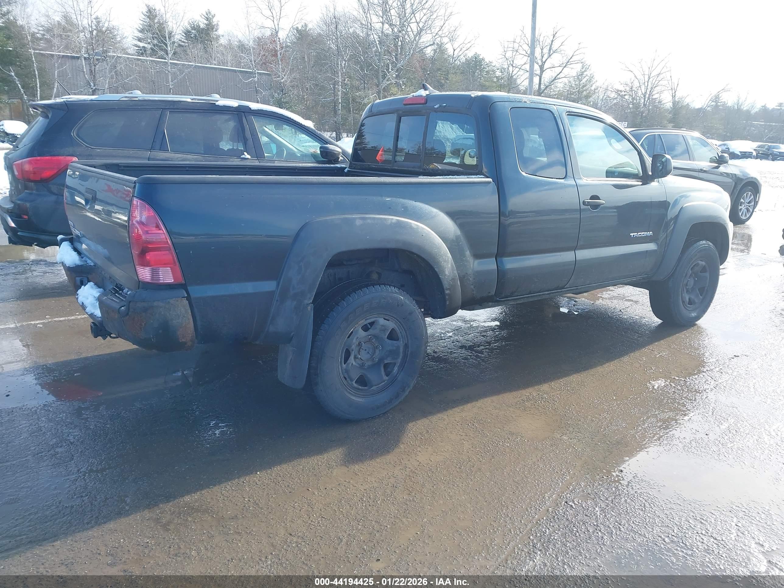 TOYOTA TACOMA image 4