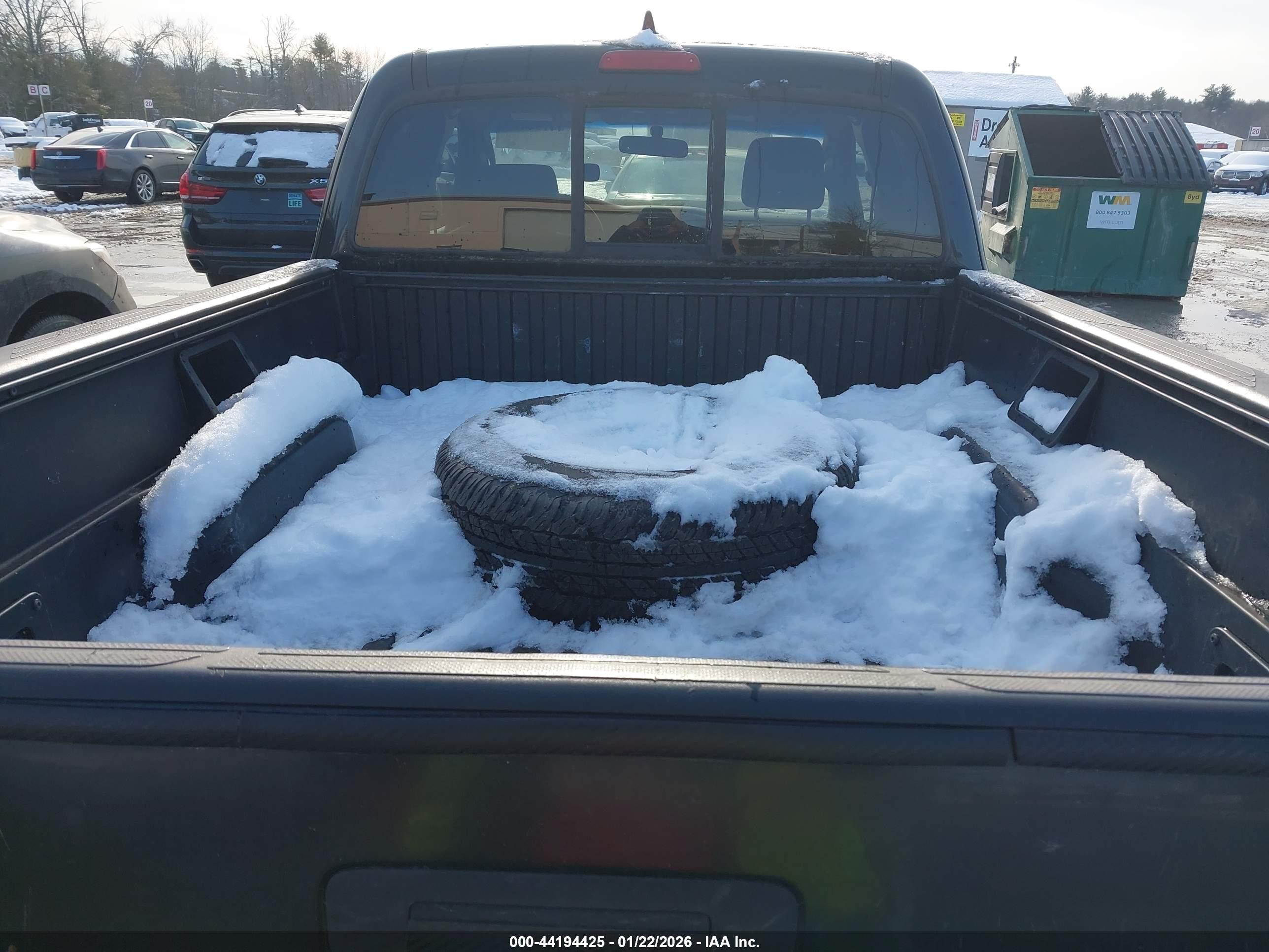 TOYOTA TACOMA image 8