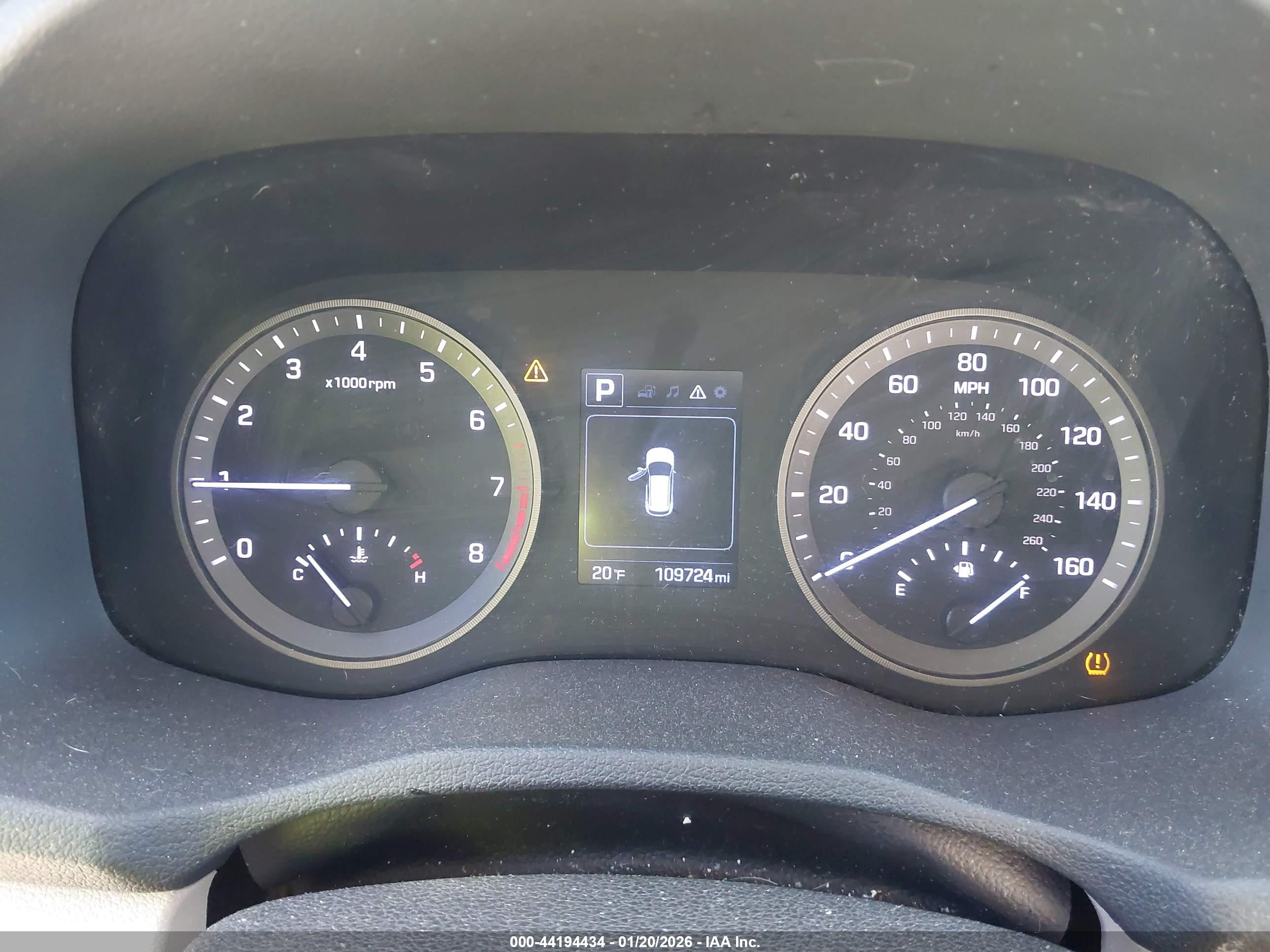 HYUNDAI TUCSON image 7