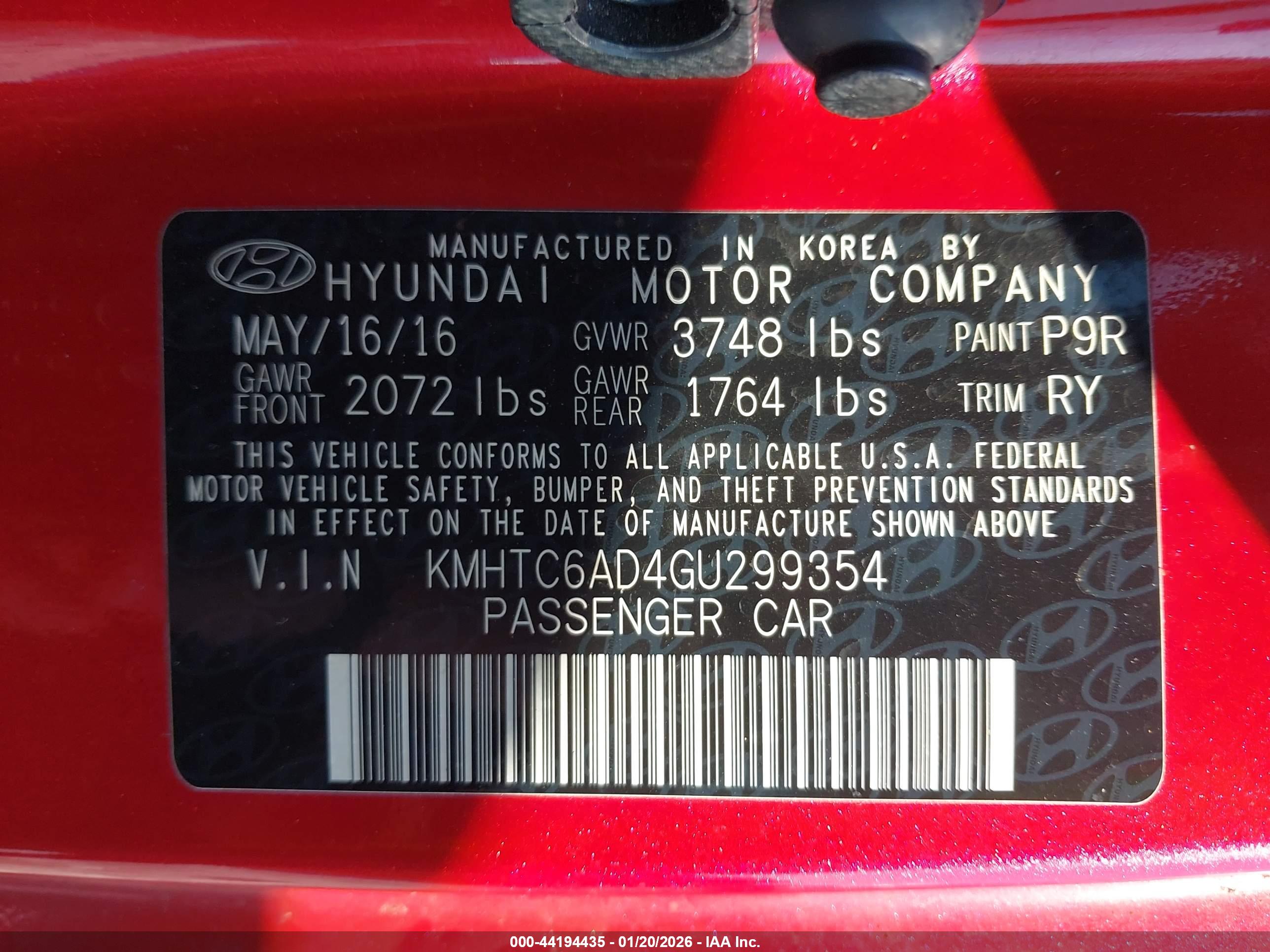 HYUNDAI VELOSTER image 9