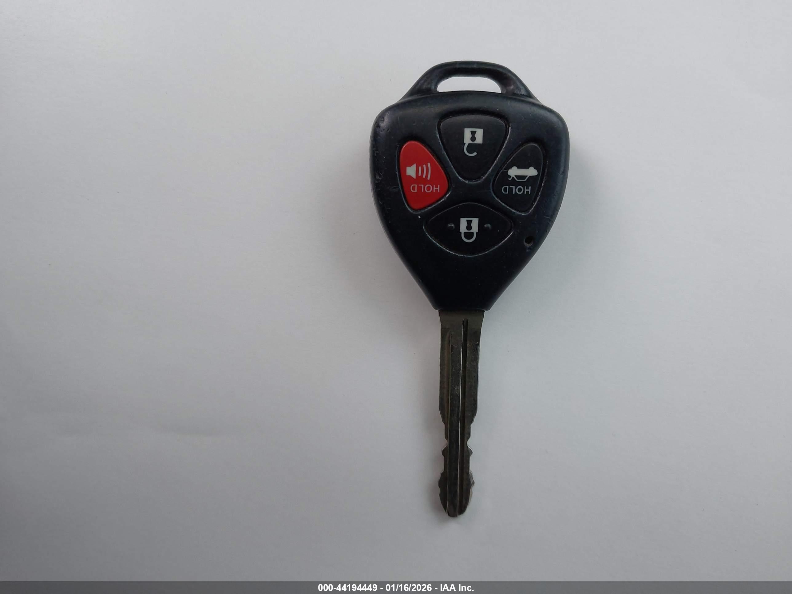 TOYOTA CAMRY image 11