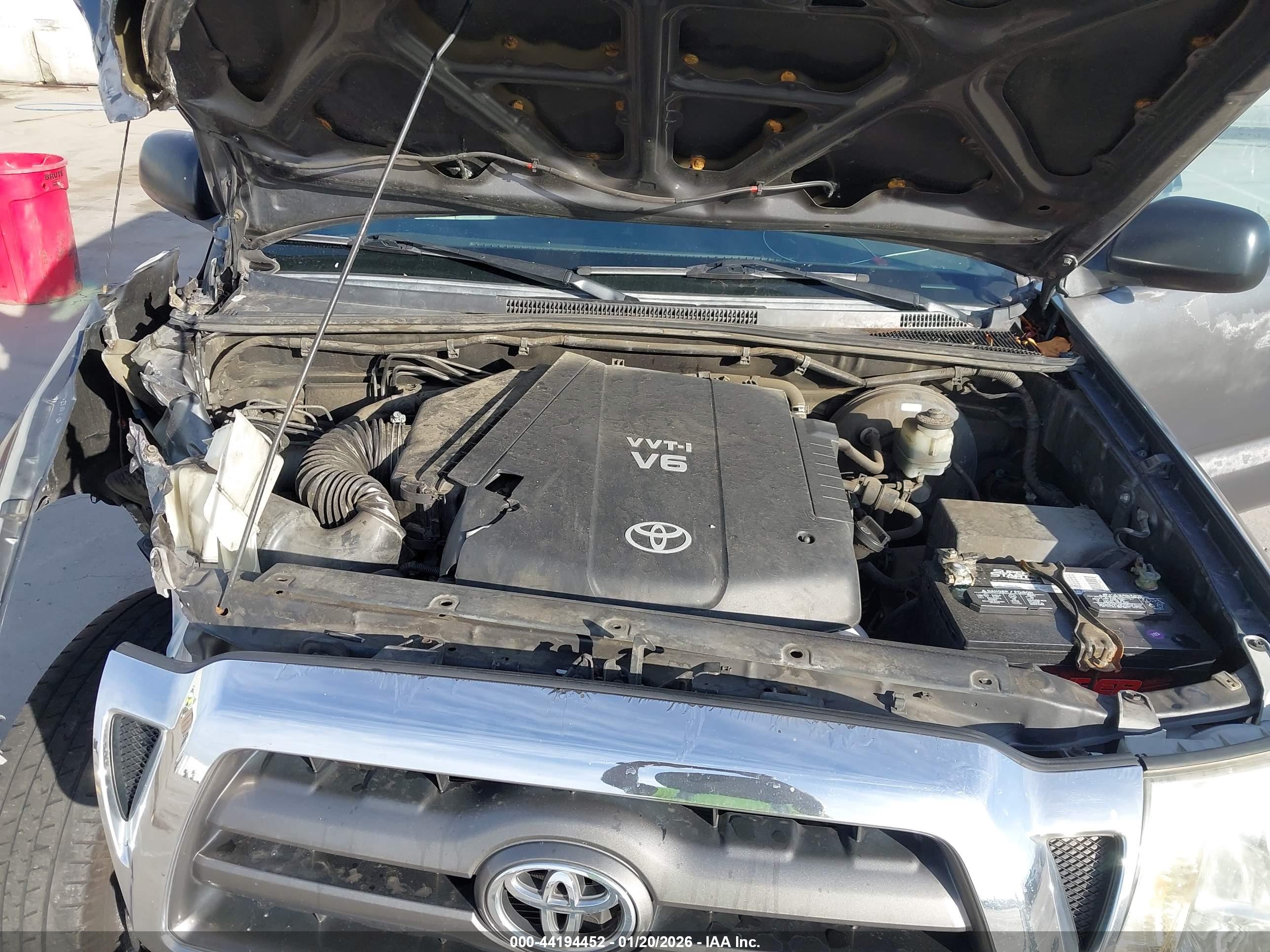 TOYOTA TACOMA image 10