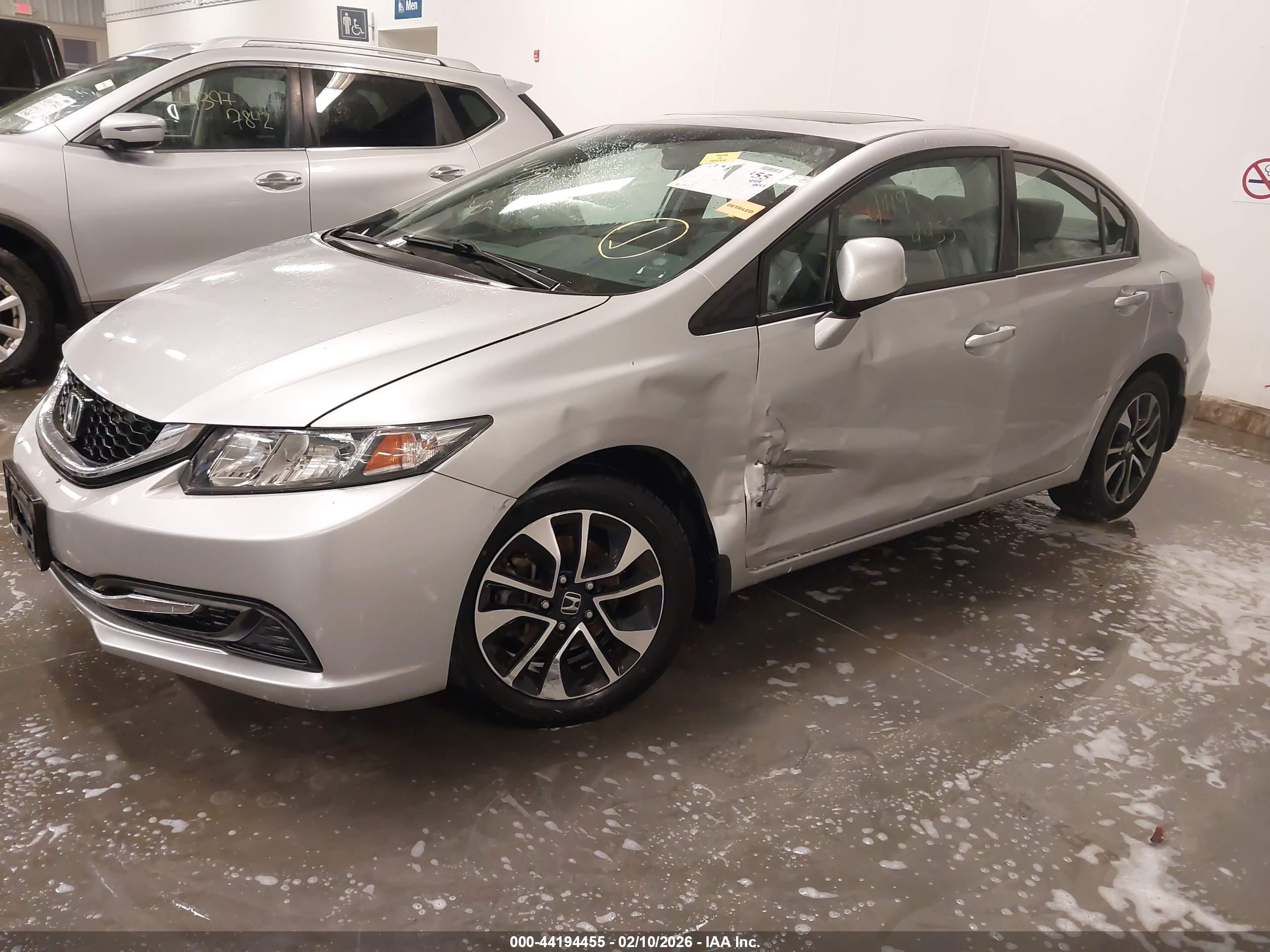 HONDA CIVIC image 2