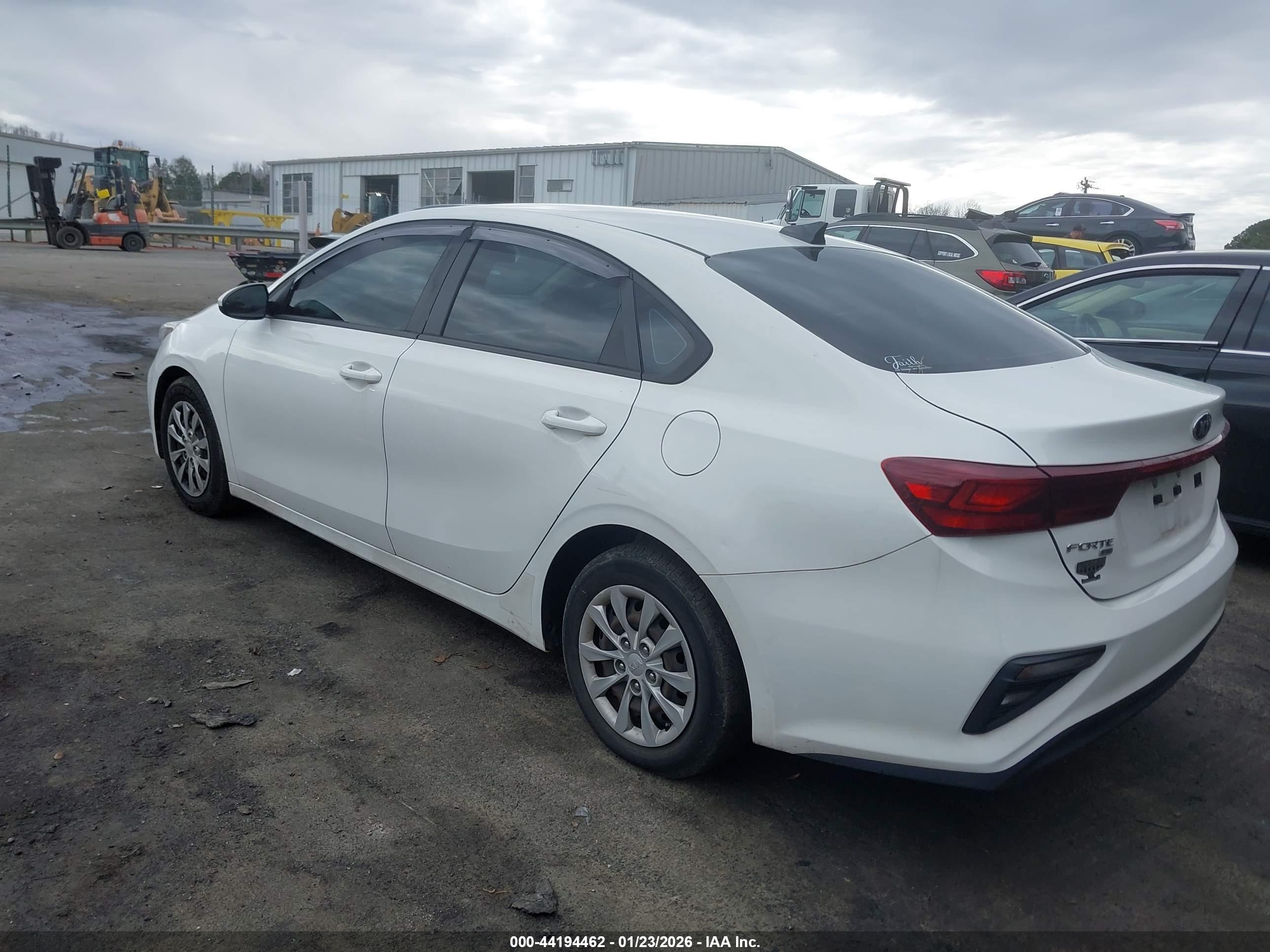 KIA FORTE image 3
