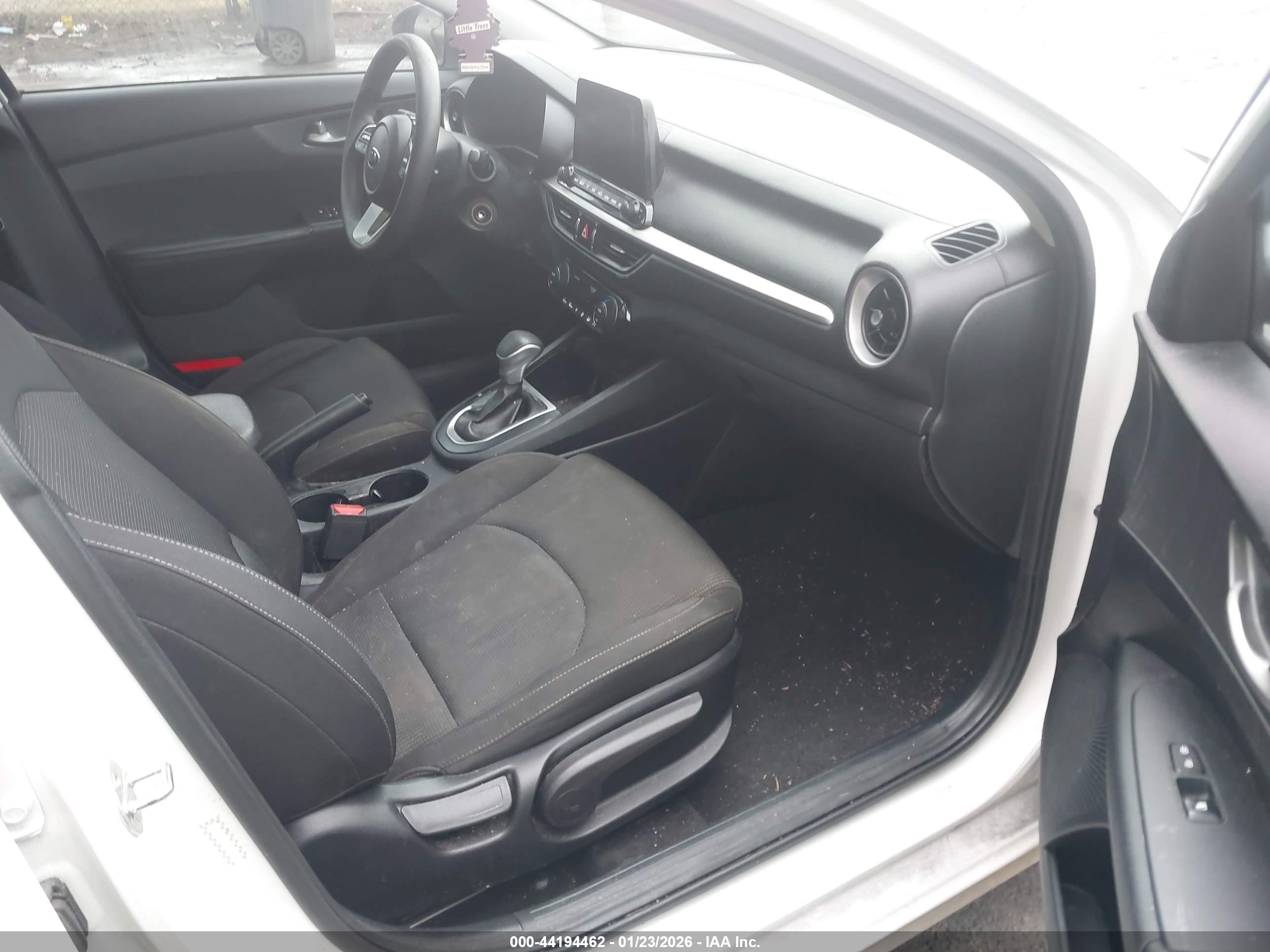 KIA FORTE image 5