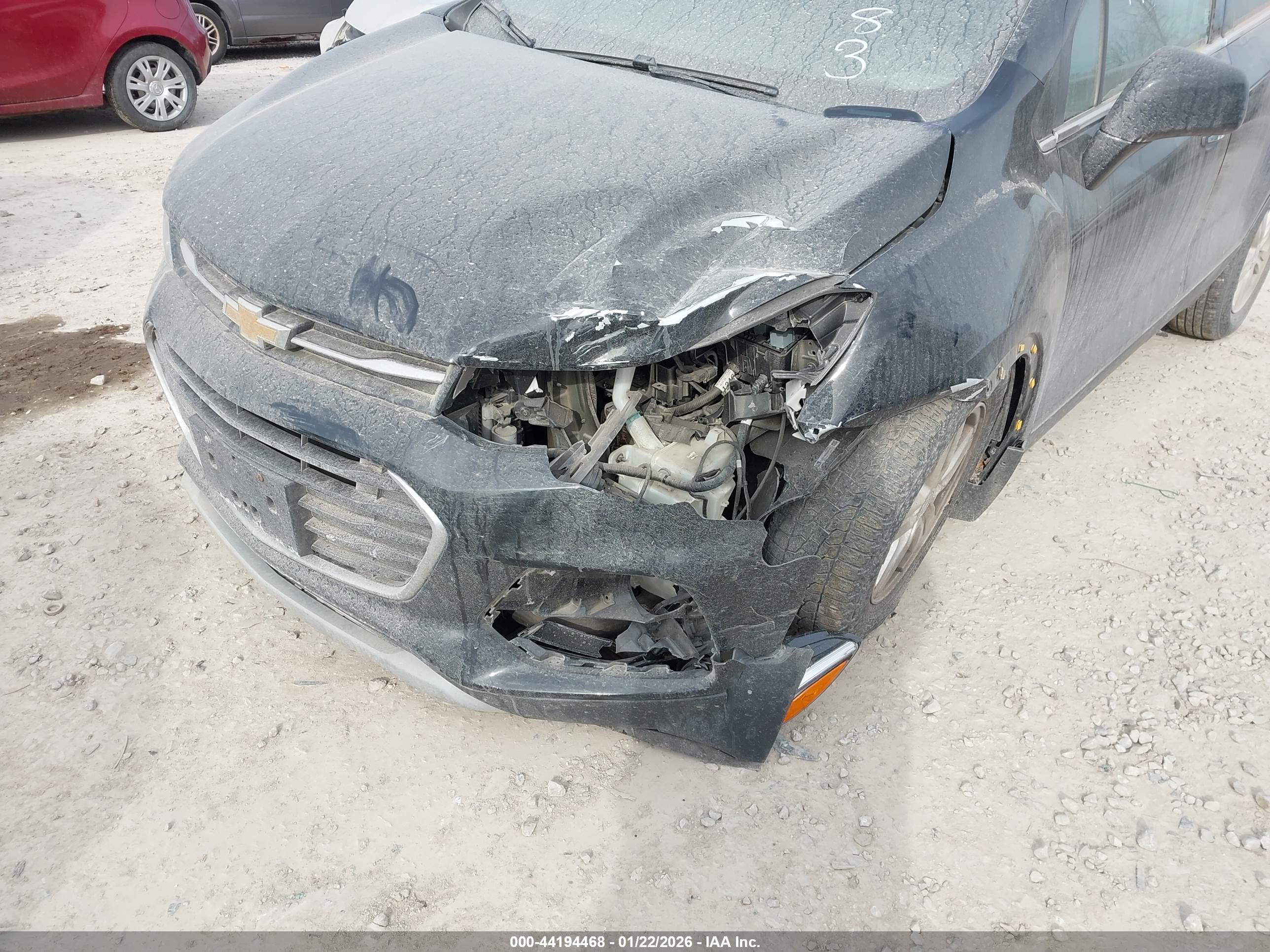 CHEVROLET TRAX image 6