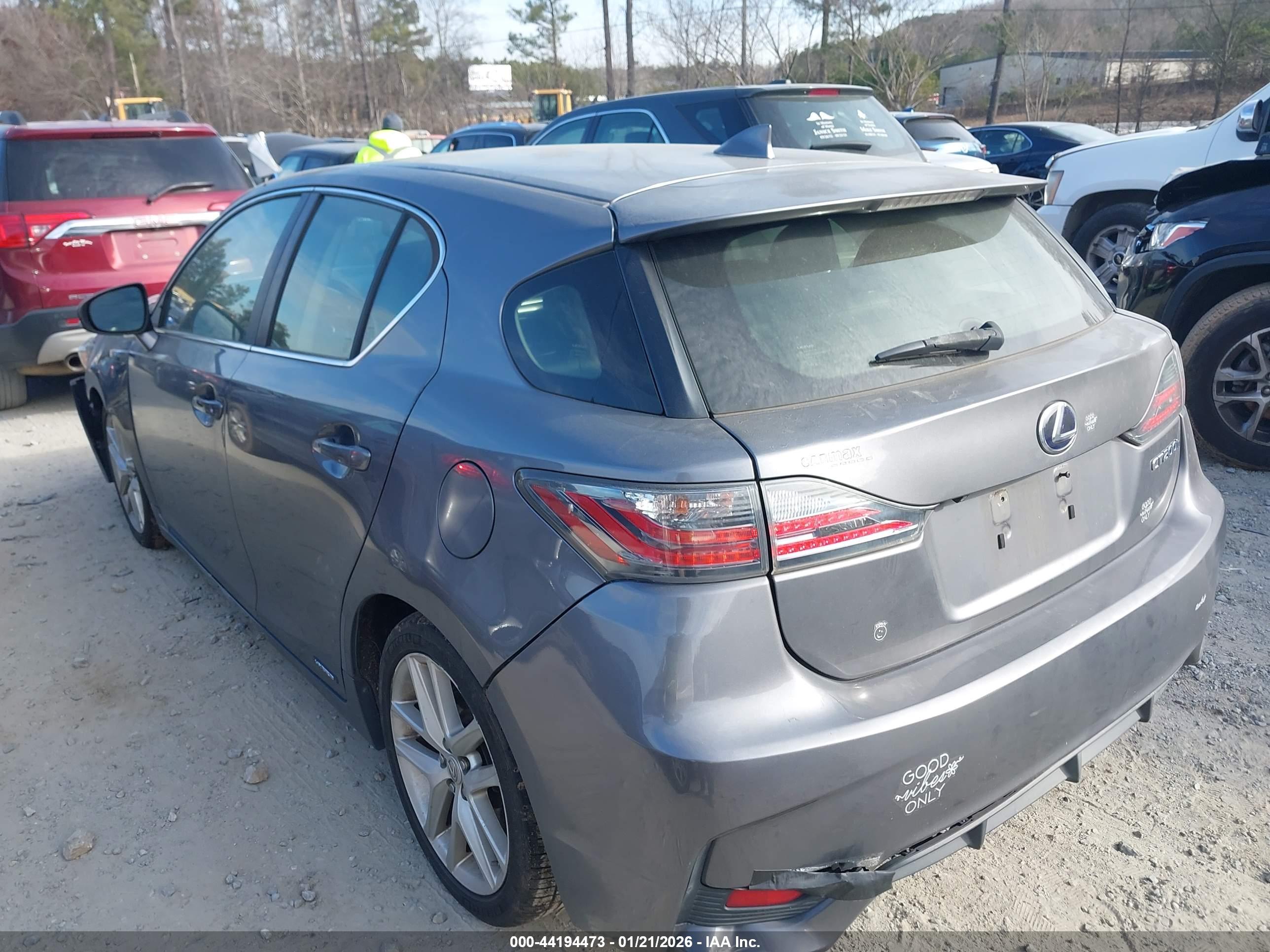 LEXUS CT image 3