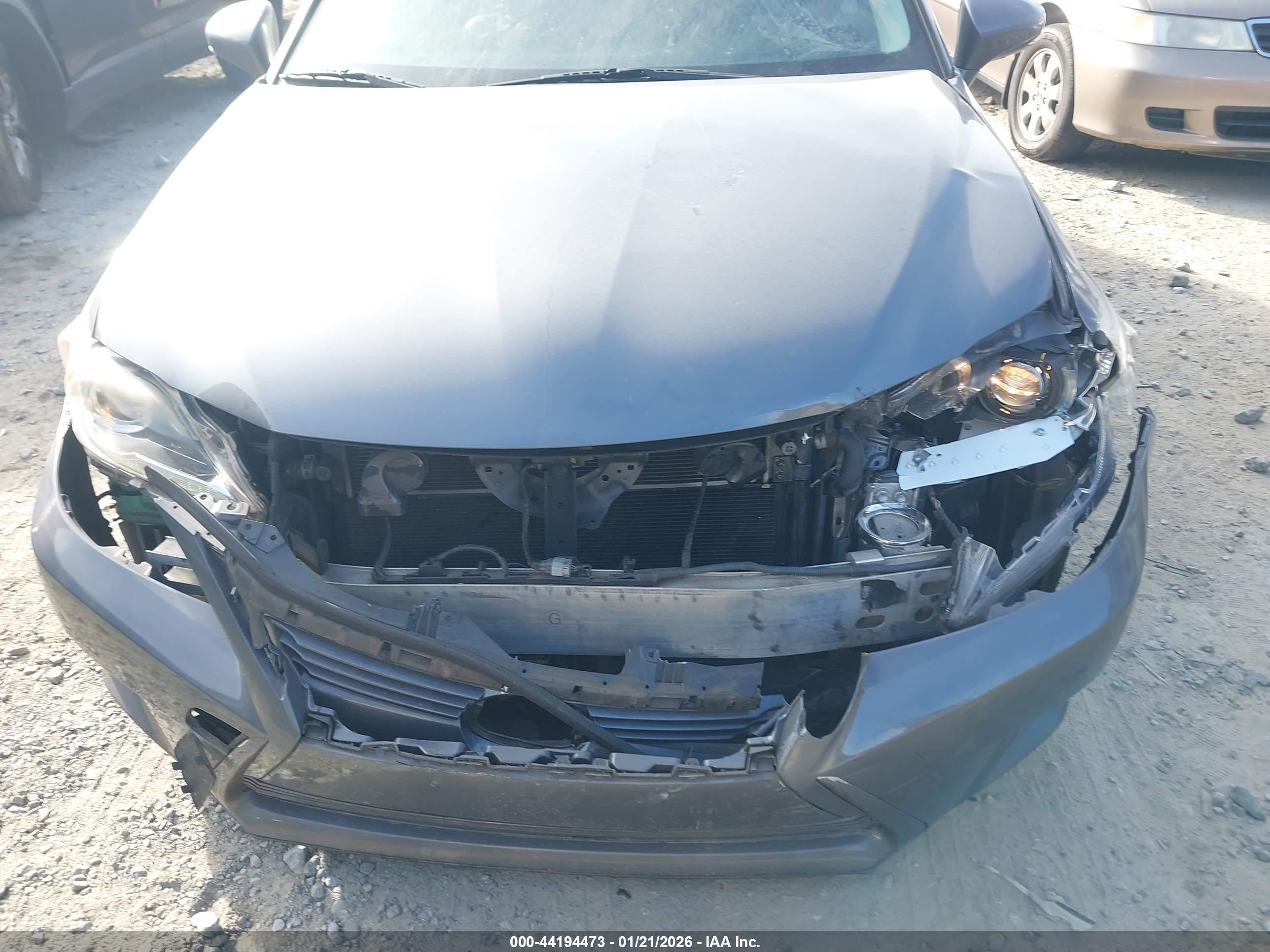 LEXUS CT image 6