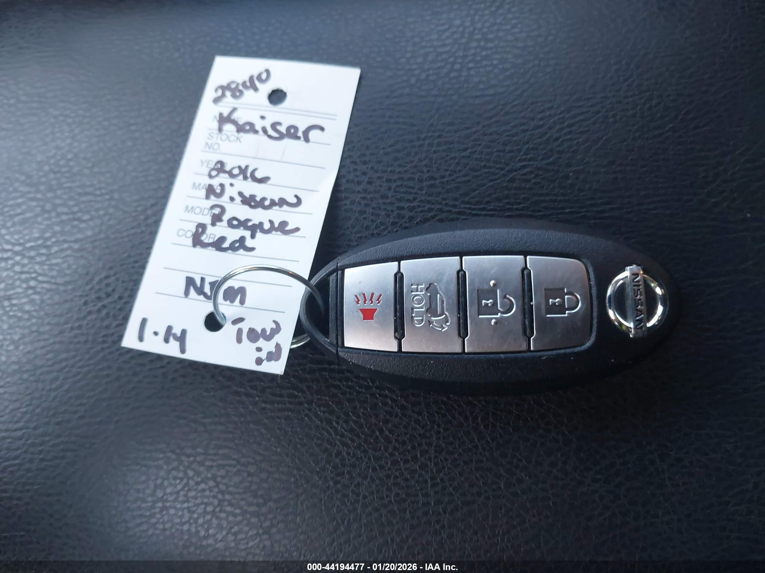 NISSAN ROGUE image 11