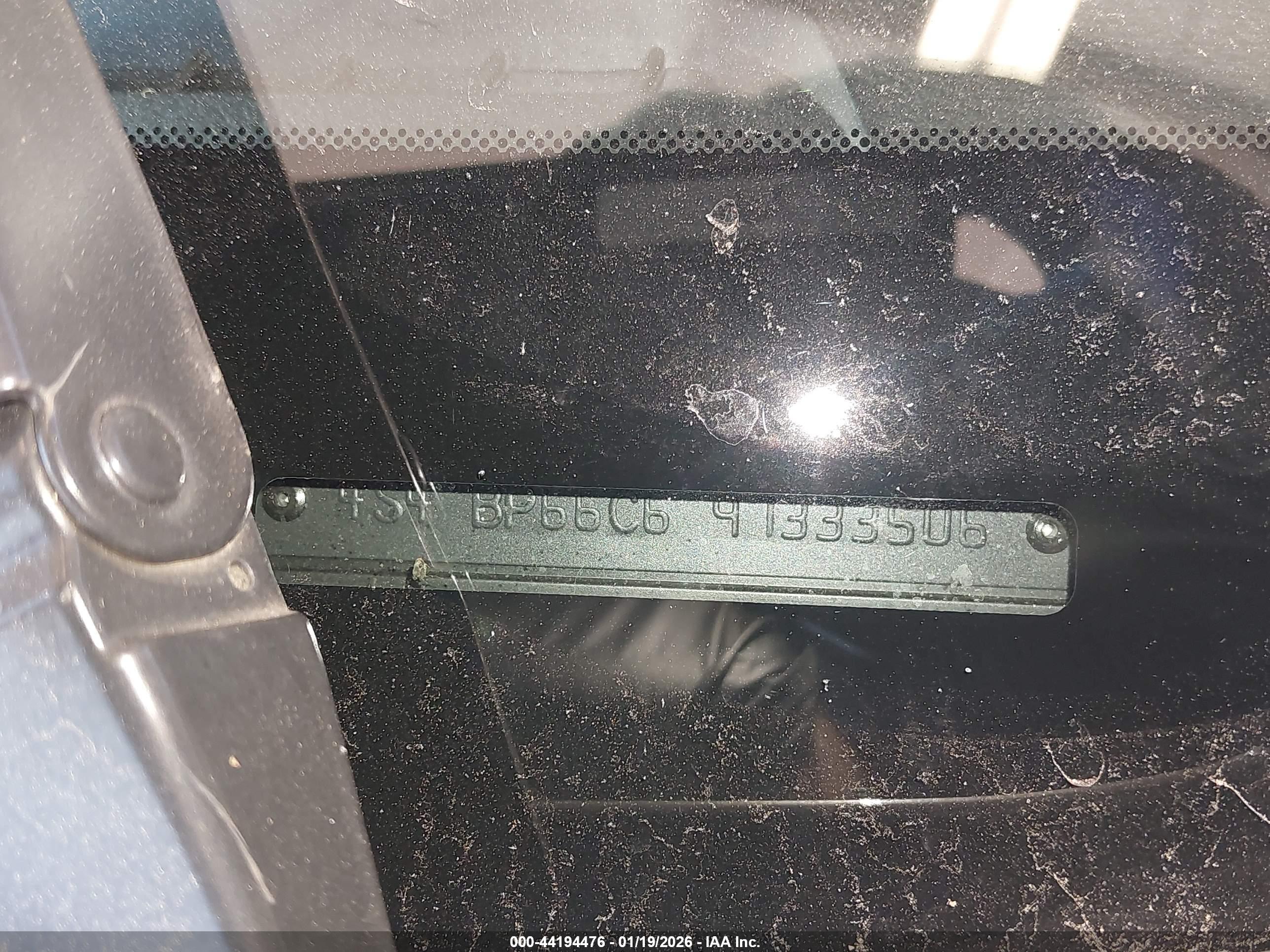 SUBARU OUTBACK image 9