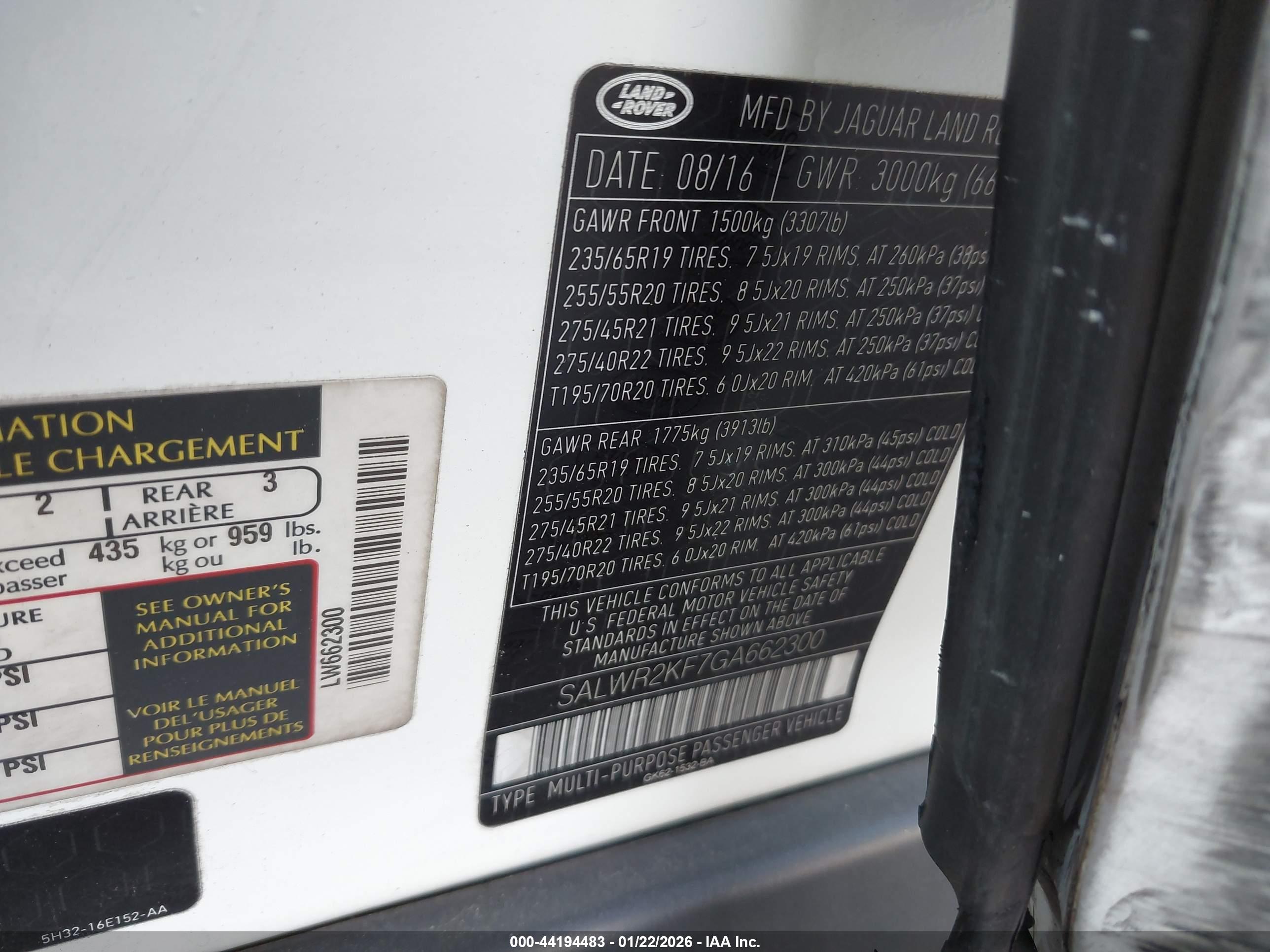 LAND ROVER image 9