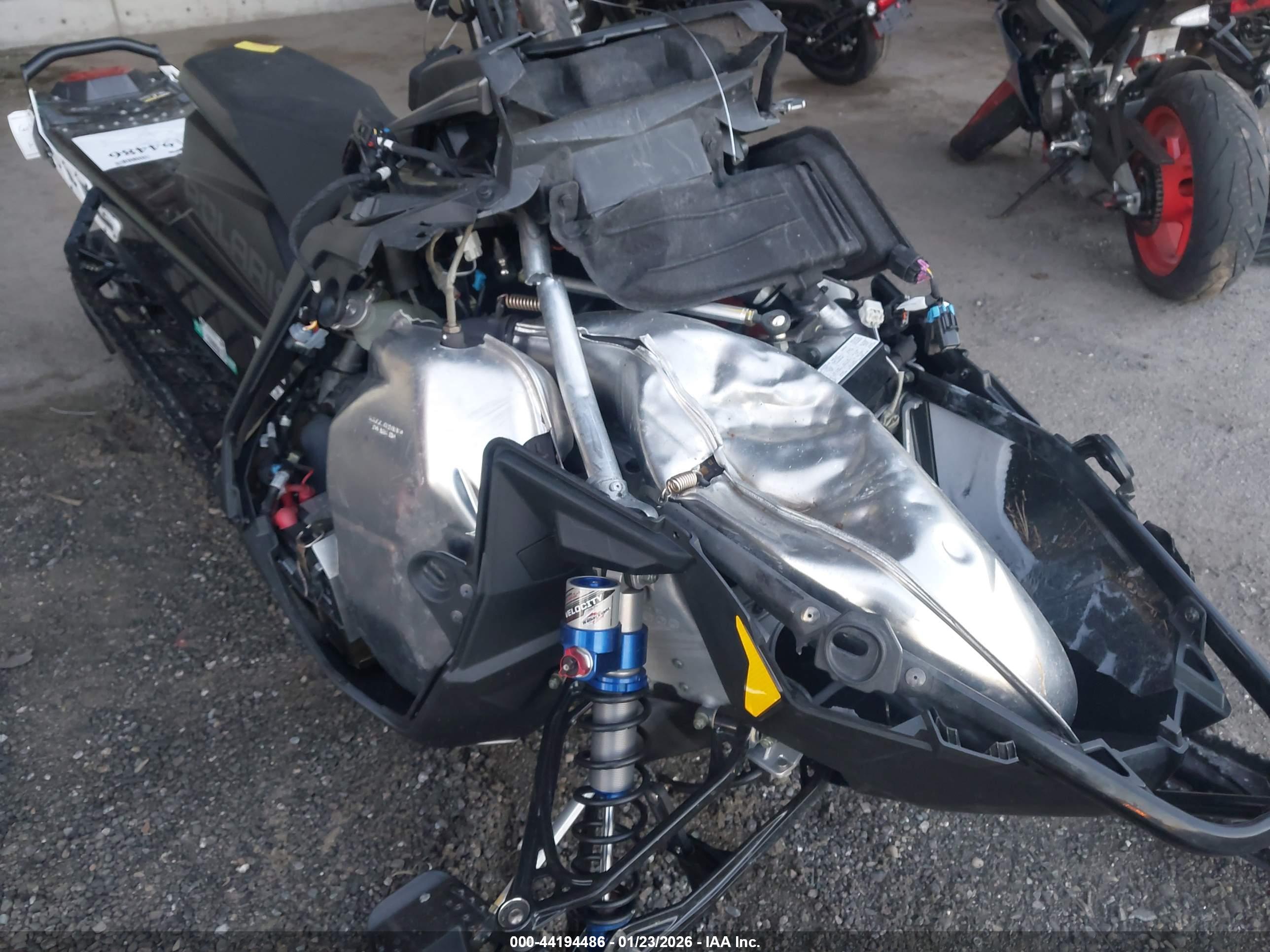 POLARIS 850 image 6