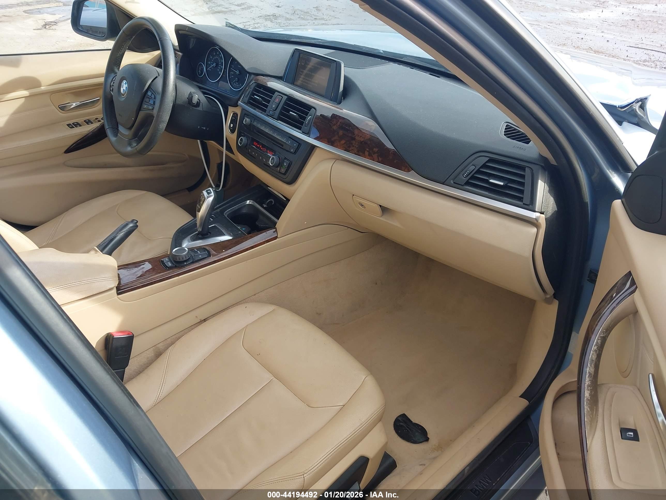 BMW 328I image 5