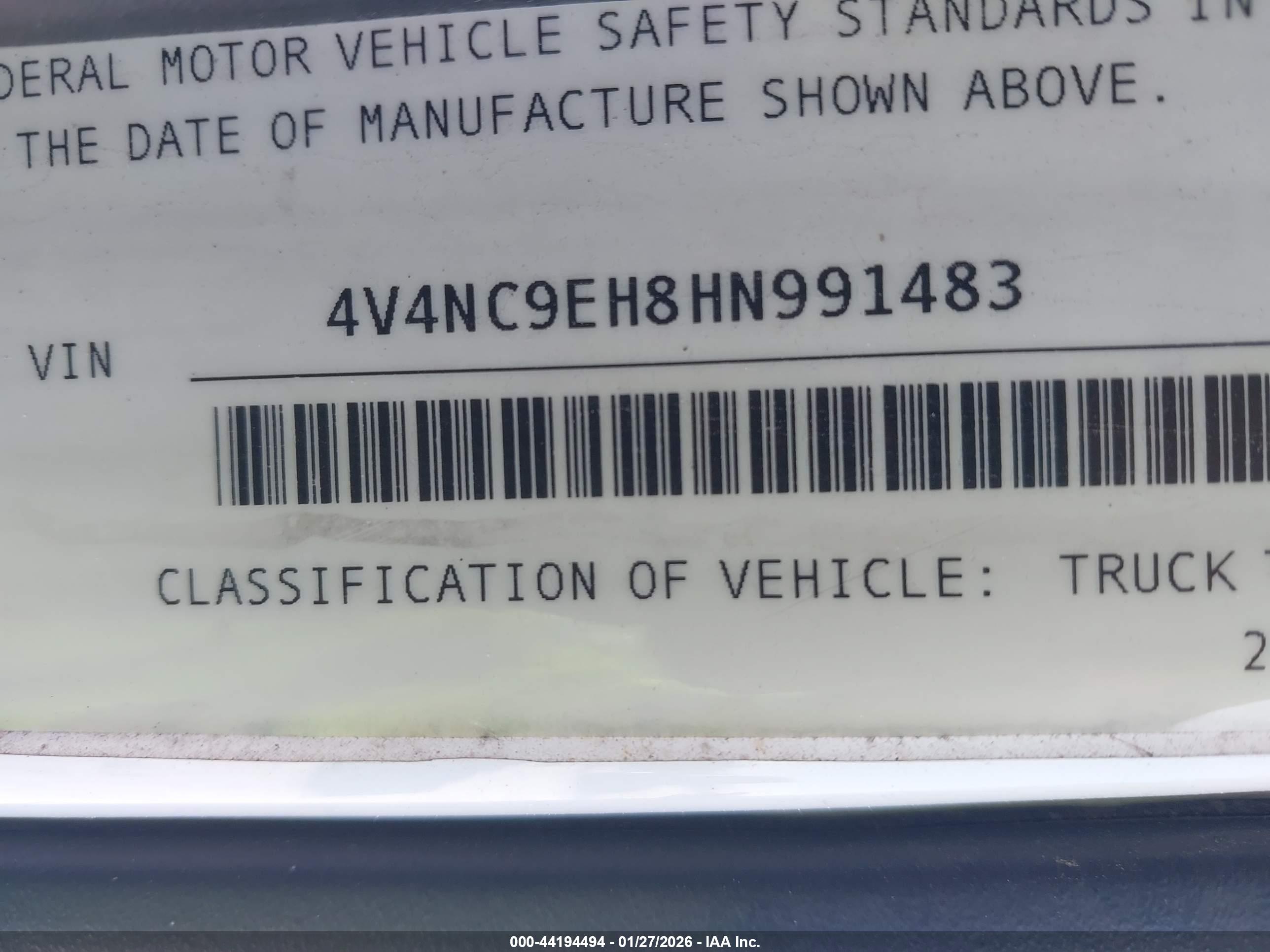 VOLVO VNL image 9