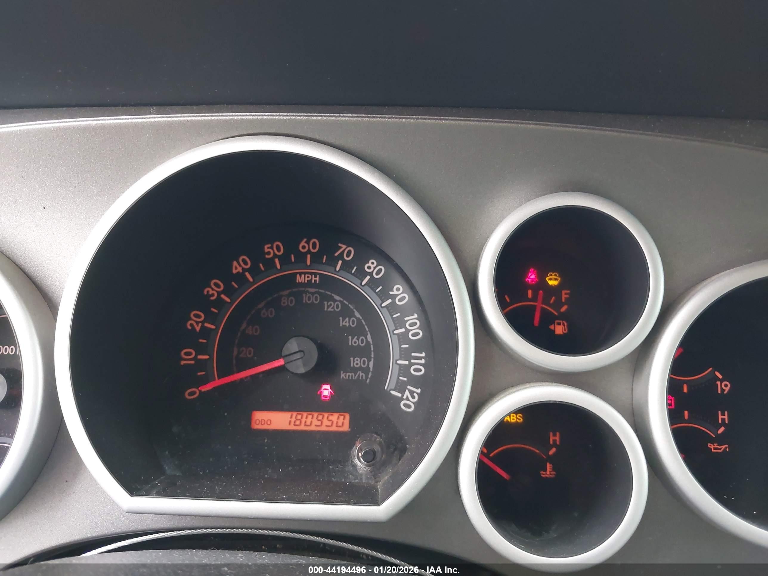 TOYOTA SEQUOIA image 7