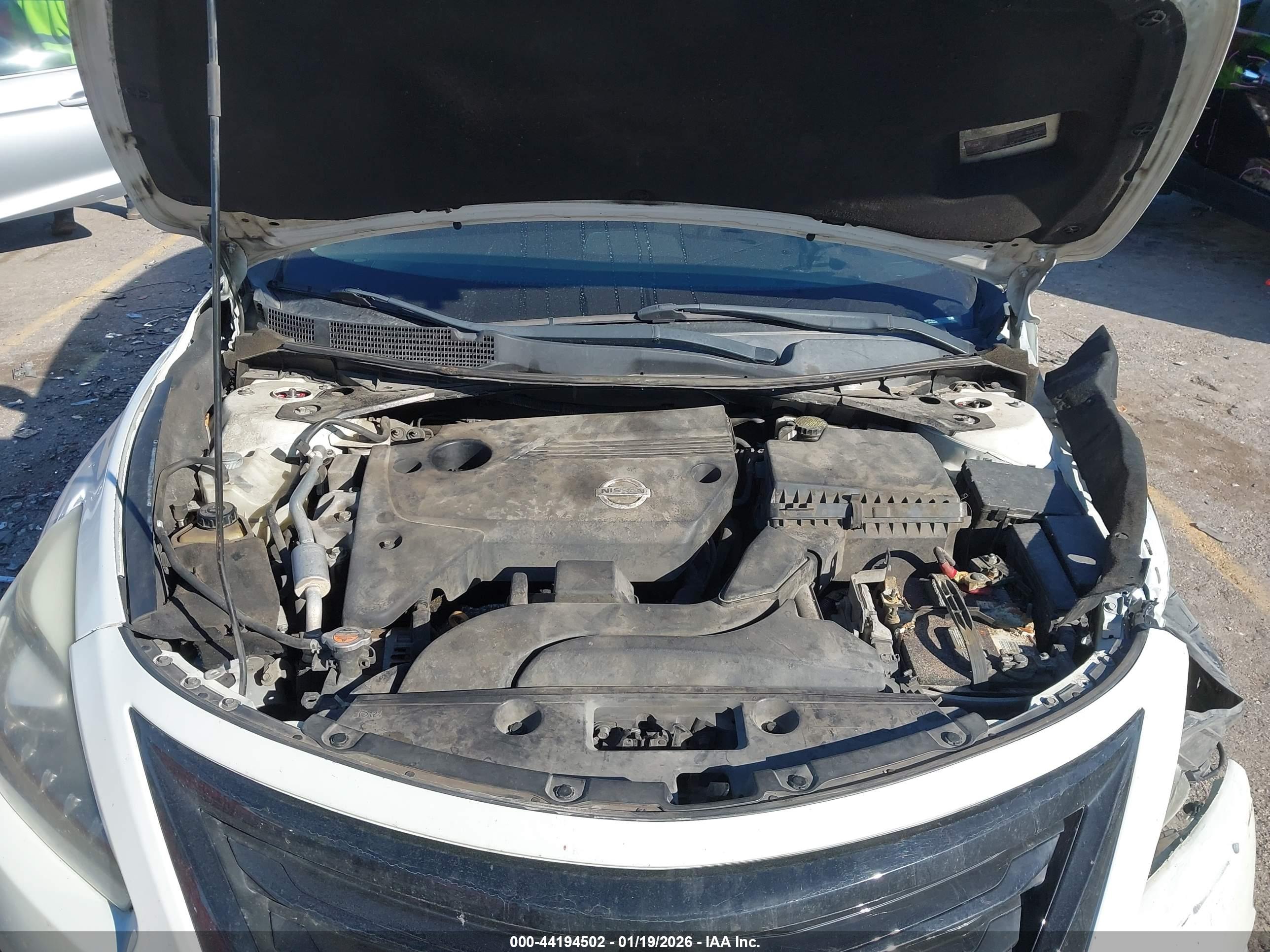 NISSAN ALTIMA image 10