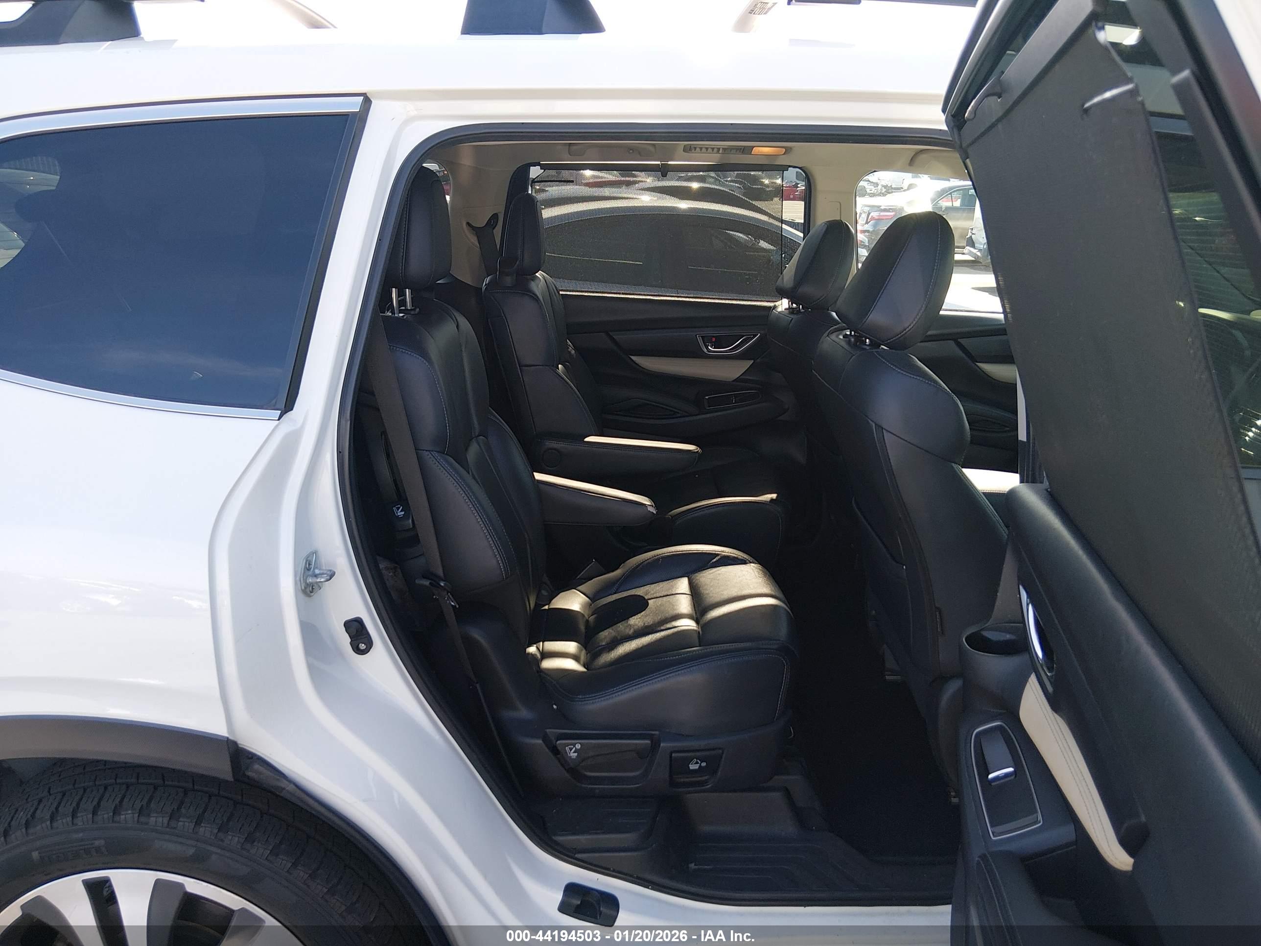 SUBARU ASCENT image 8