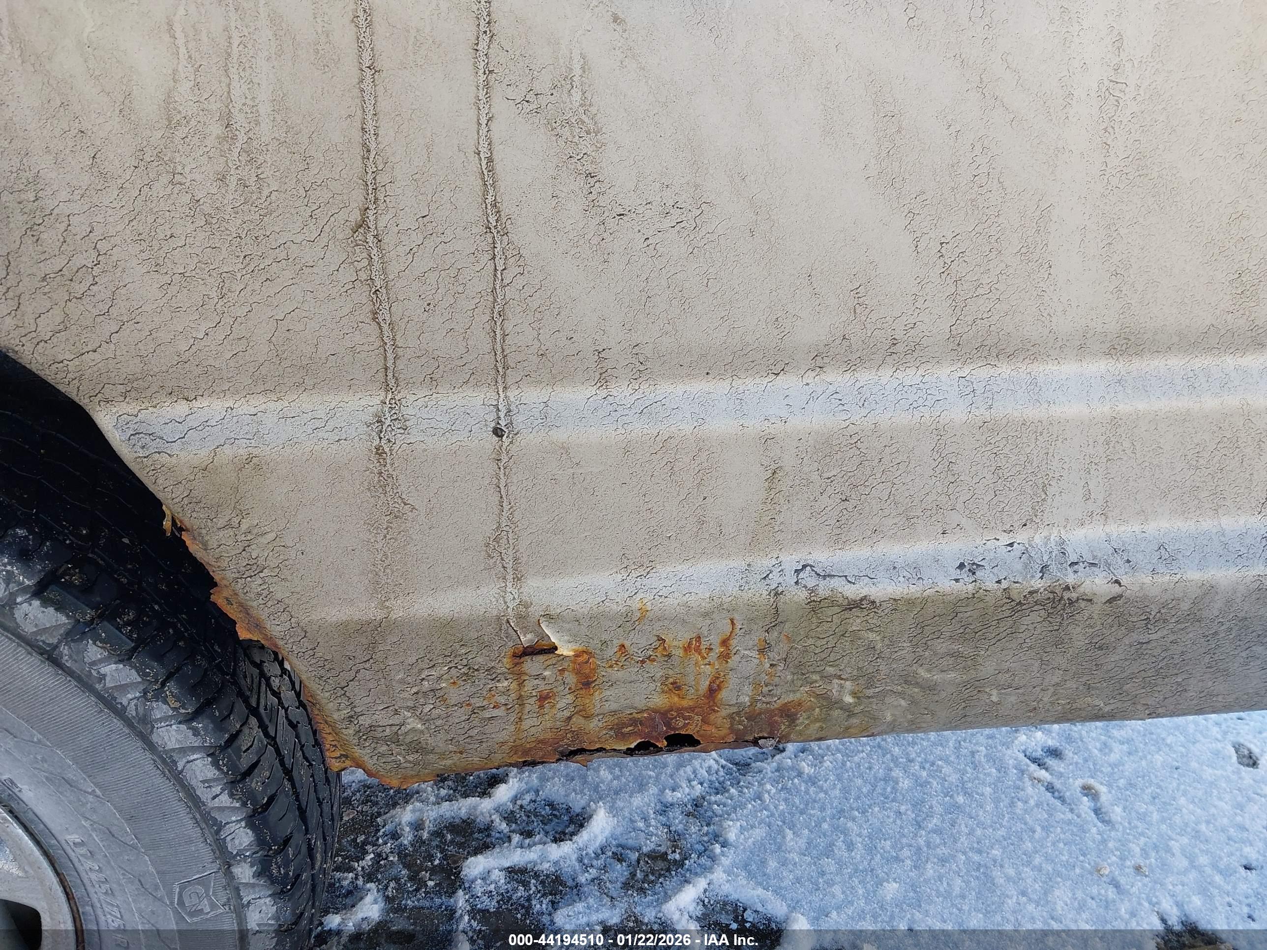 FORD E-350 image 6