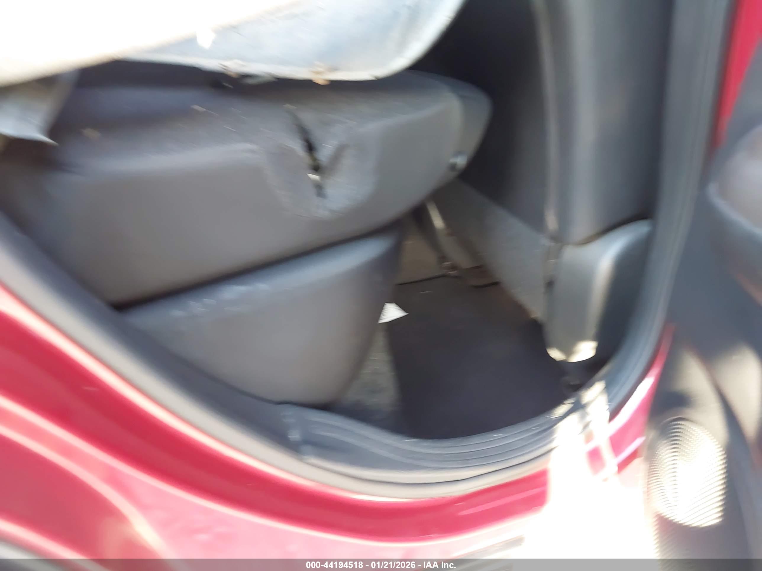 NISSAN JUKE image 8