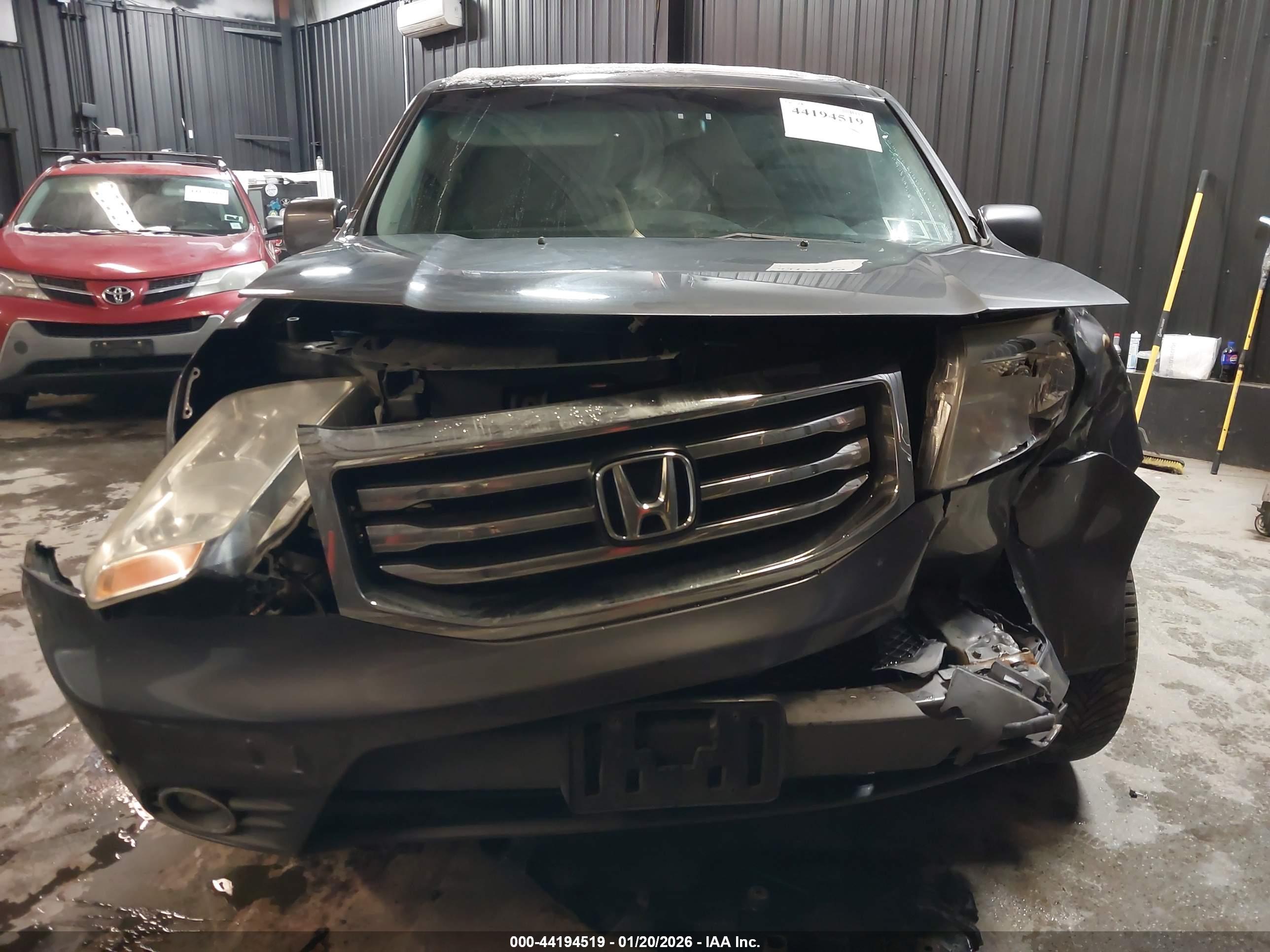 HONDA PILOT image 6
