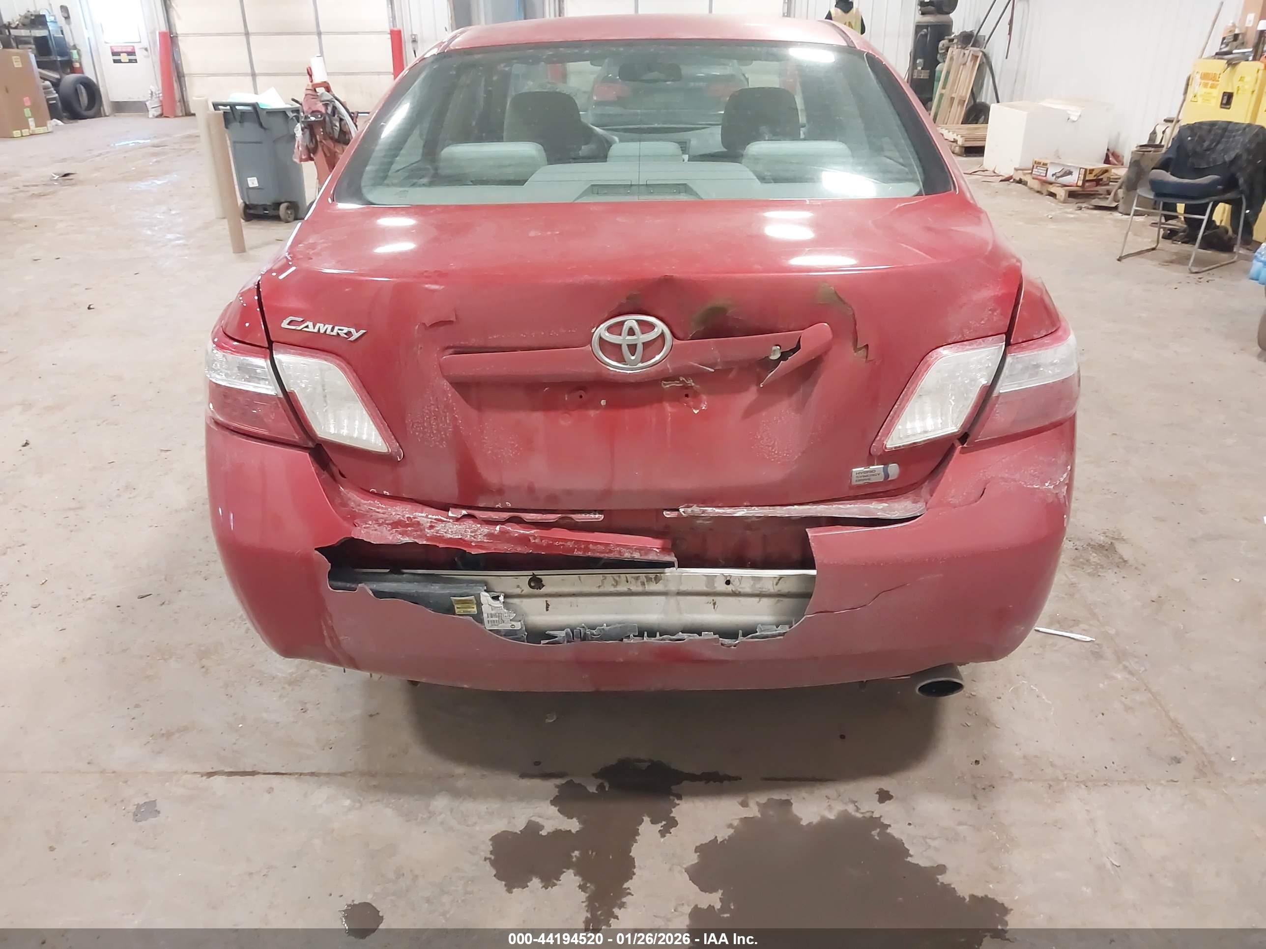 TOYOTA CAMRY image 6