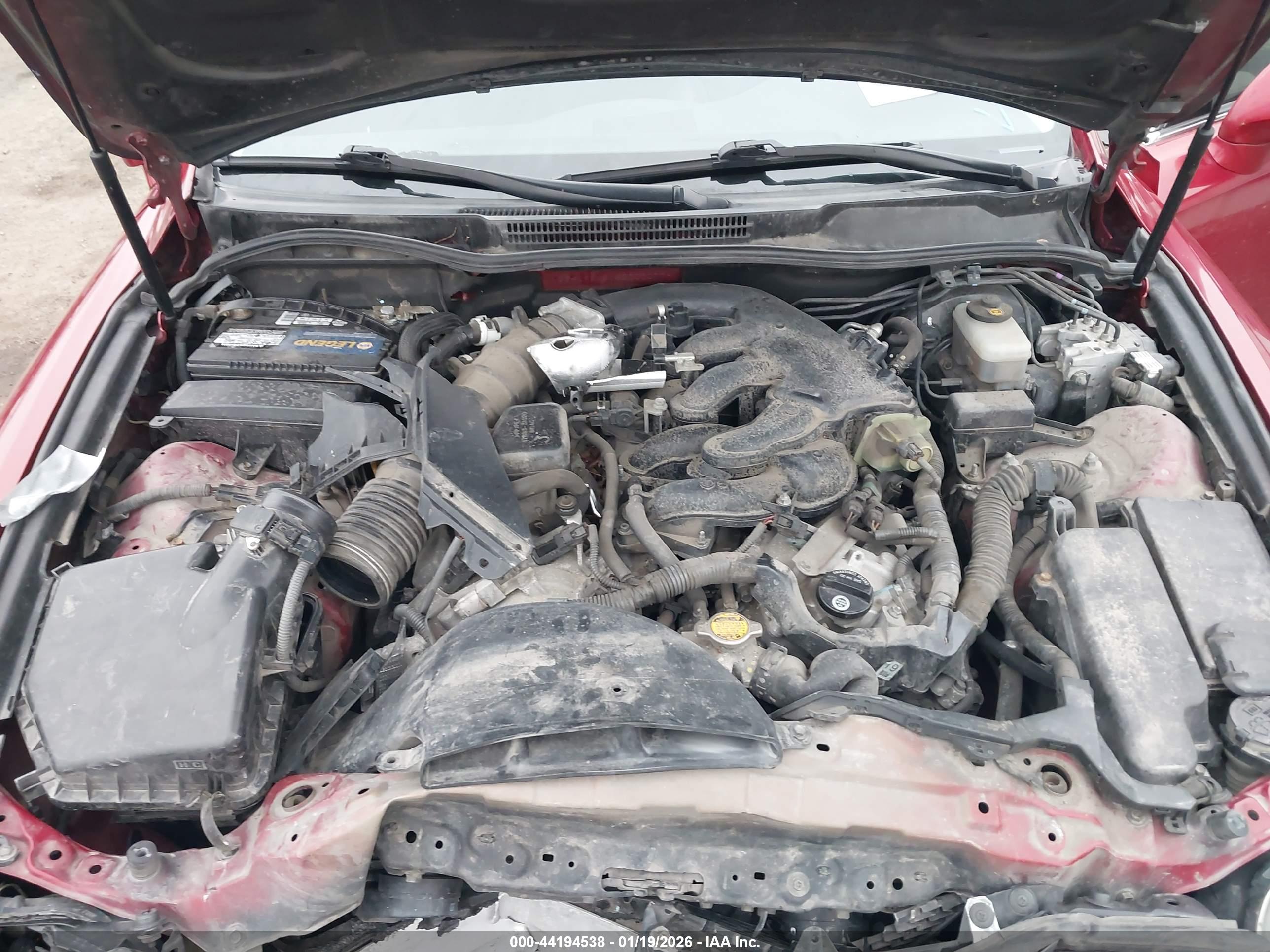 LEXUS IS image 10