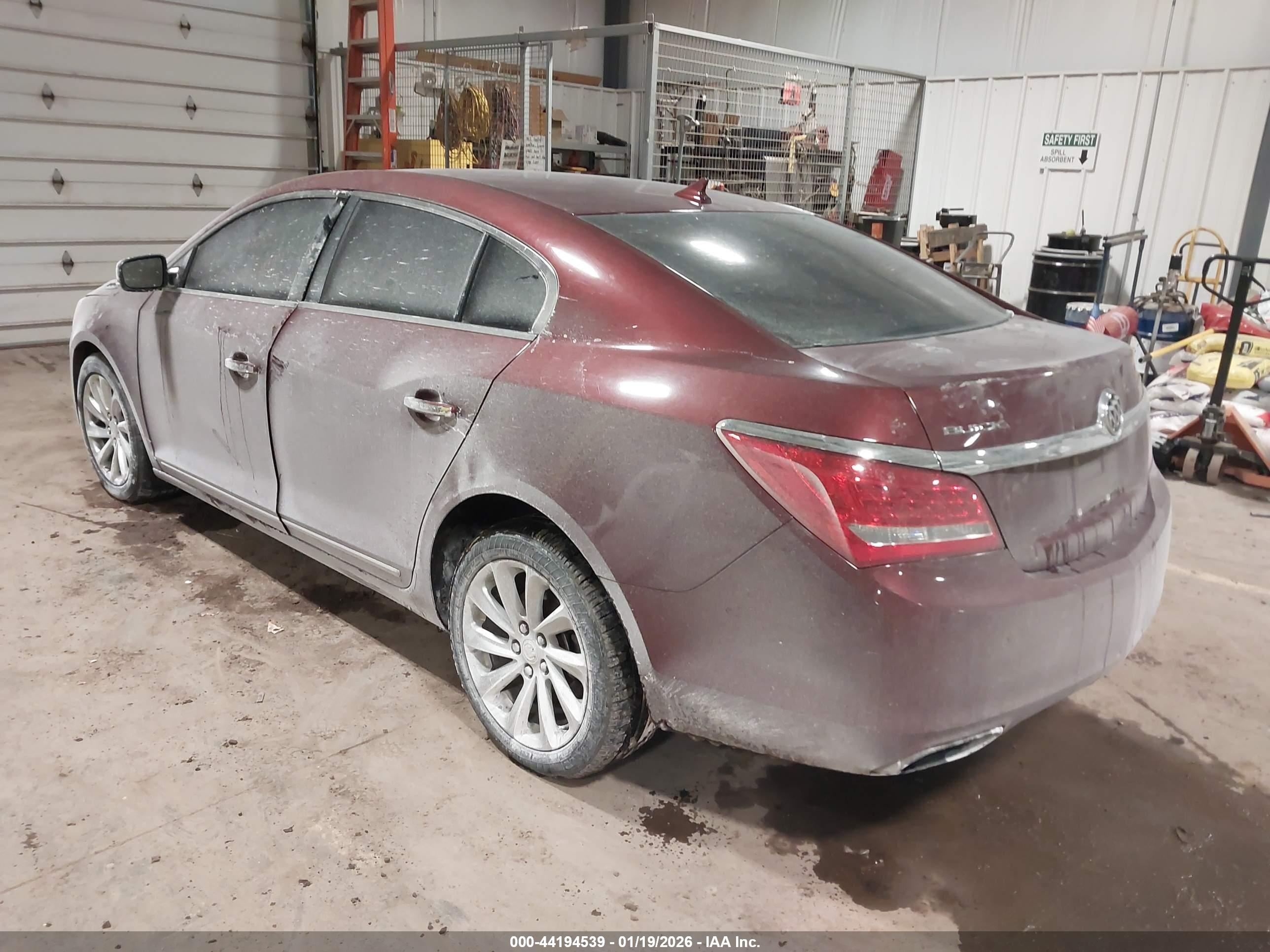 BUICK LACROSSE image 3