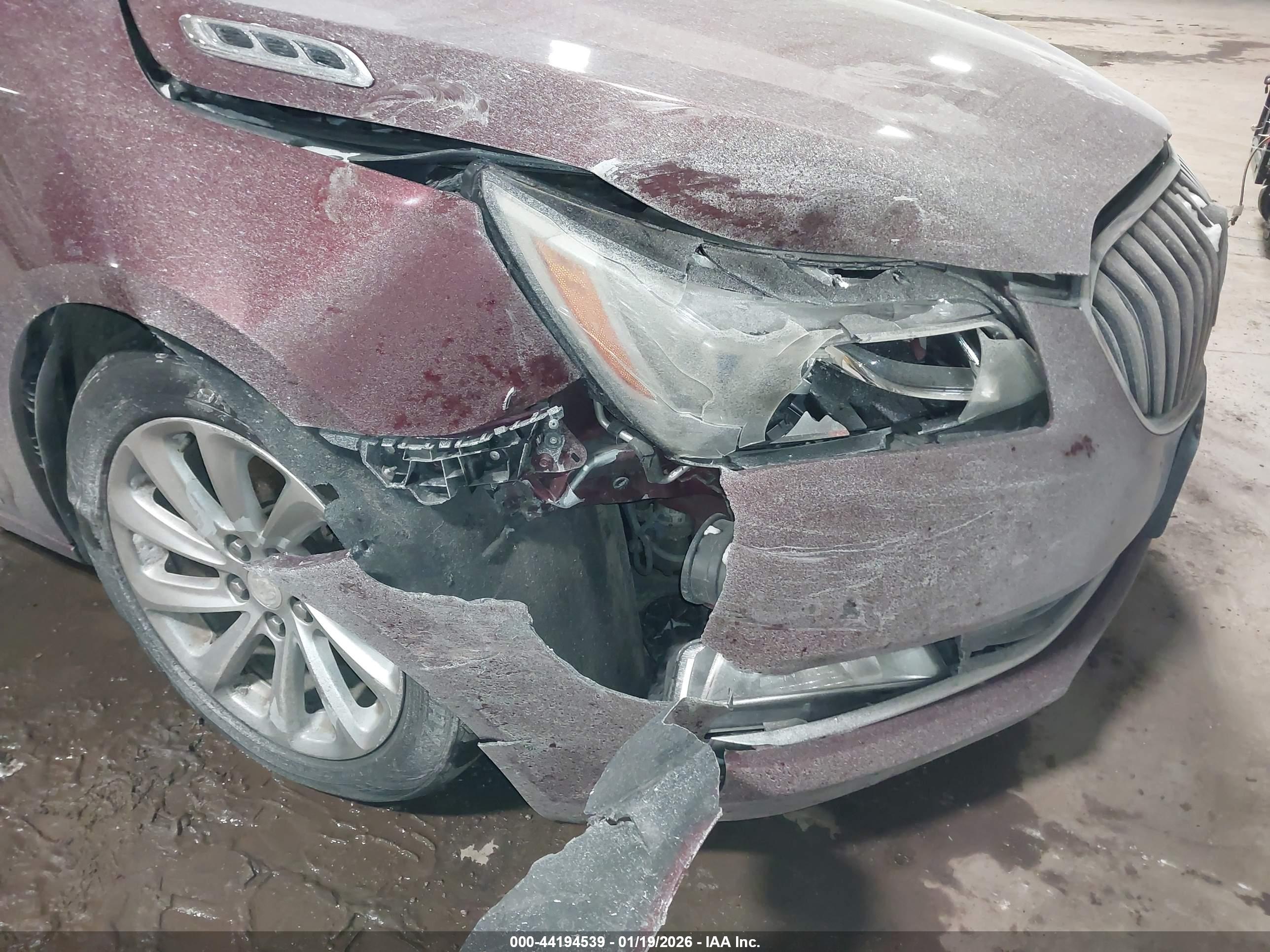 BUICK LACROSSE image 6