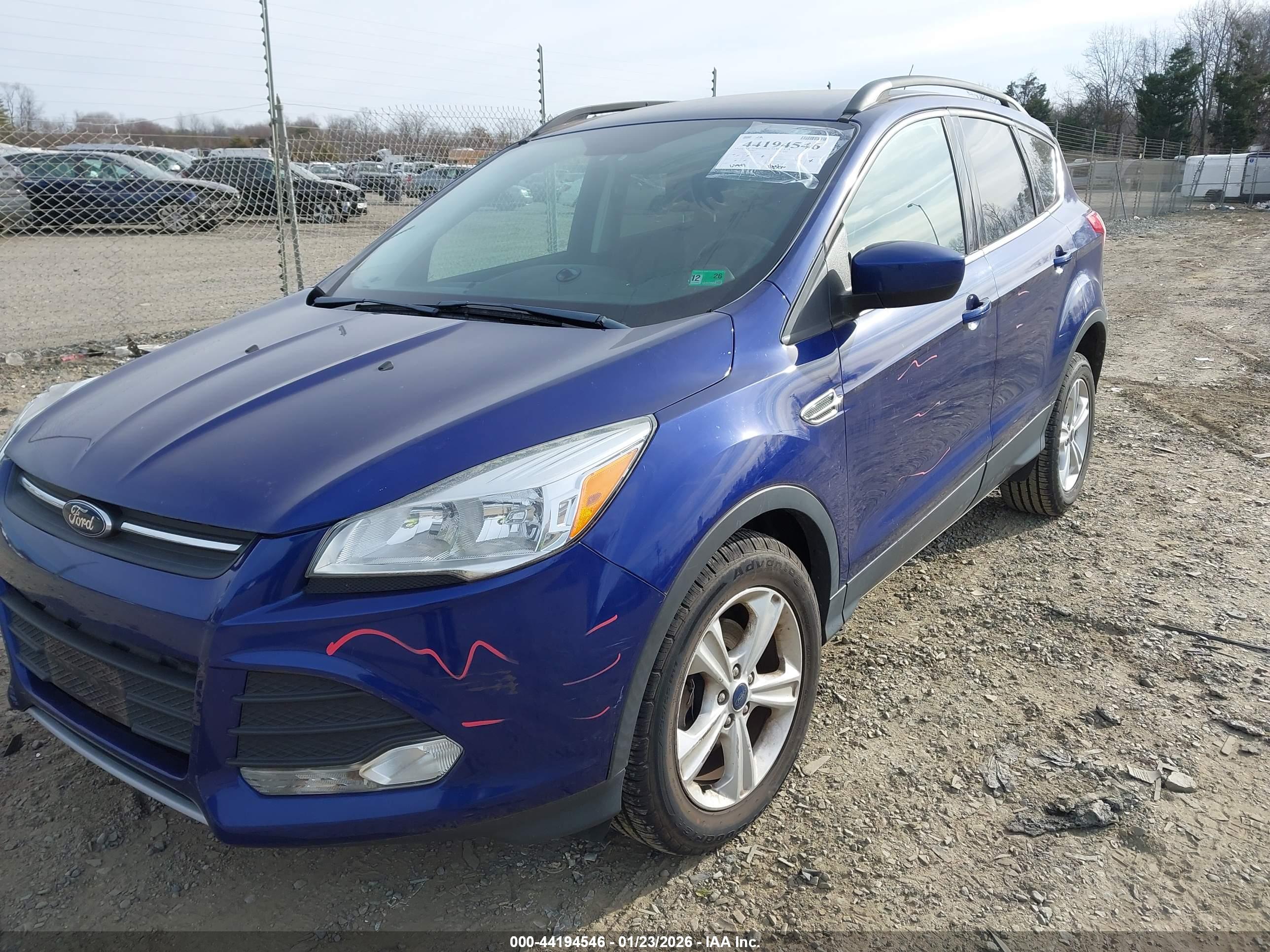 FORD ESCAPE image 2