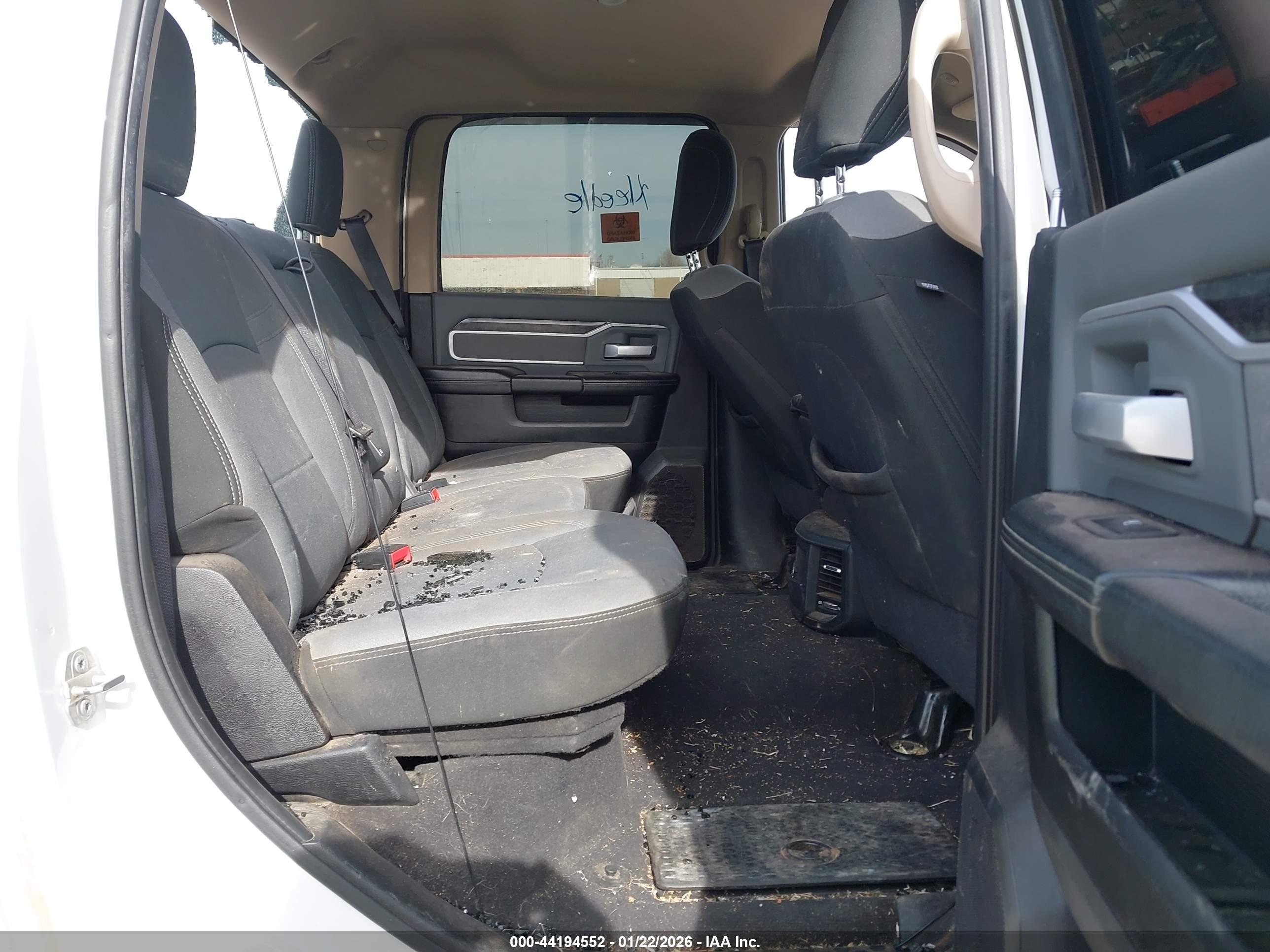 RAM 2500 image 8