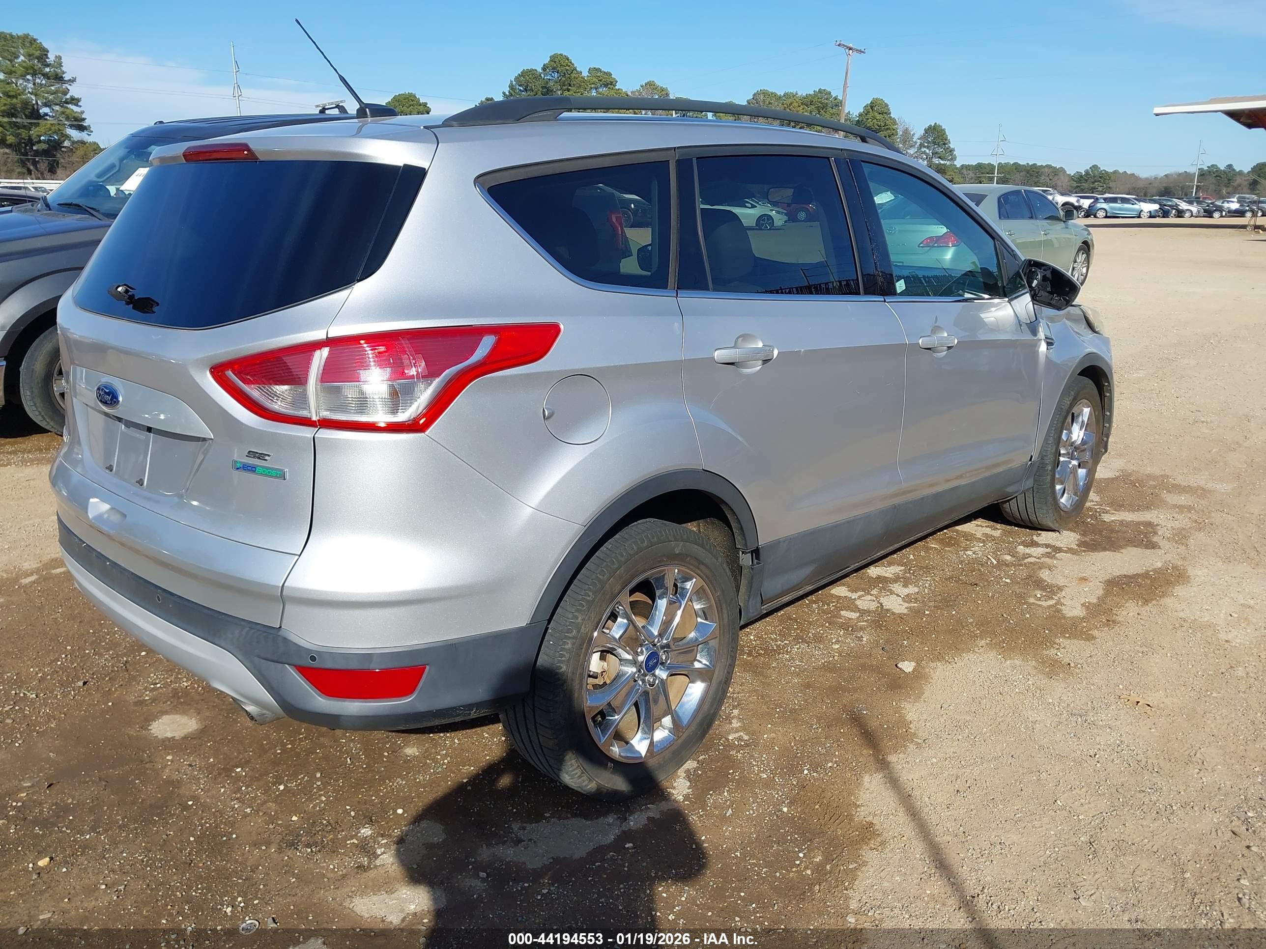 FORD ESCAPE image 4