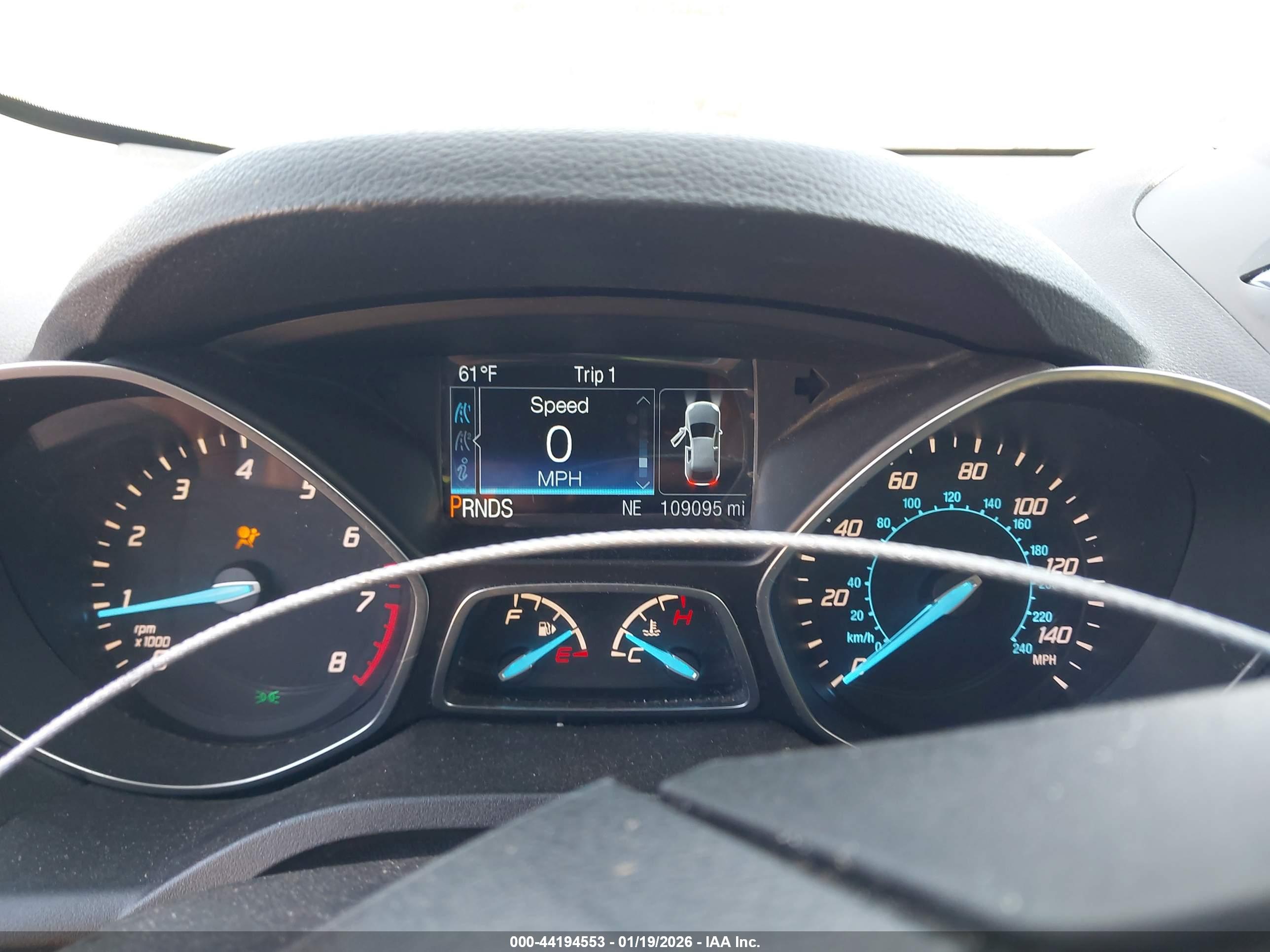FORD ESCAPE image 7