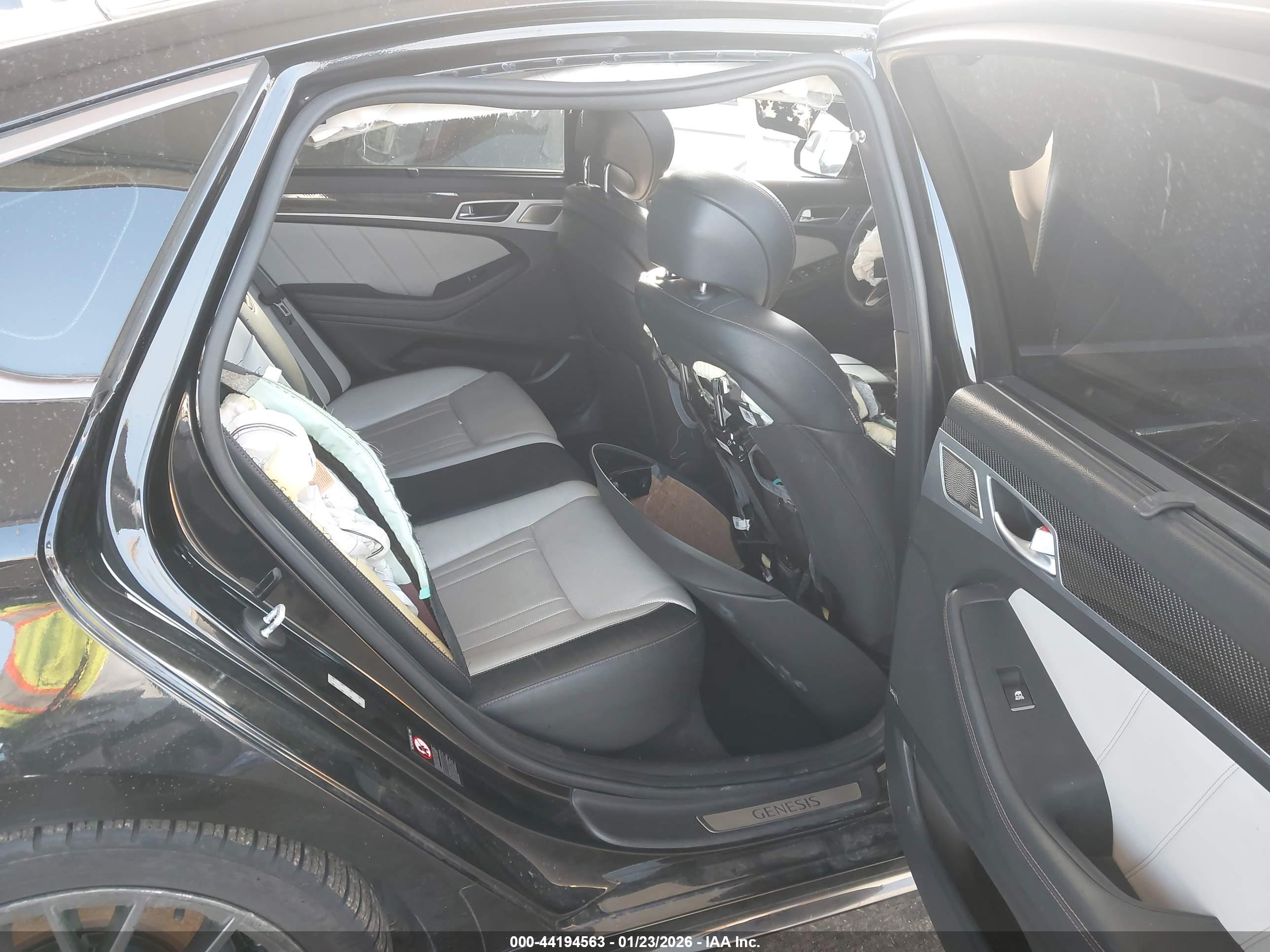 GENESIS G80 image 8