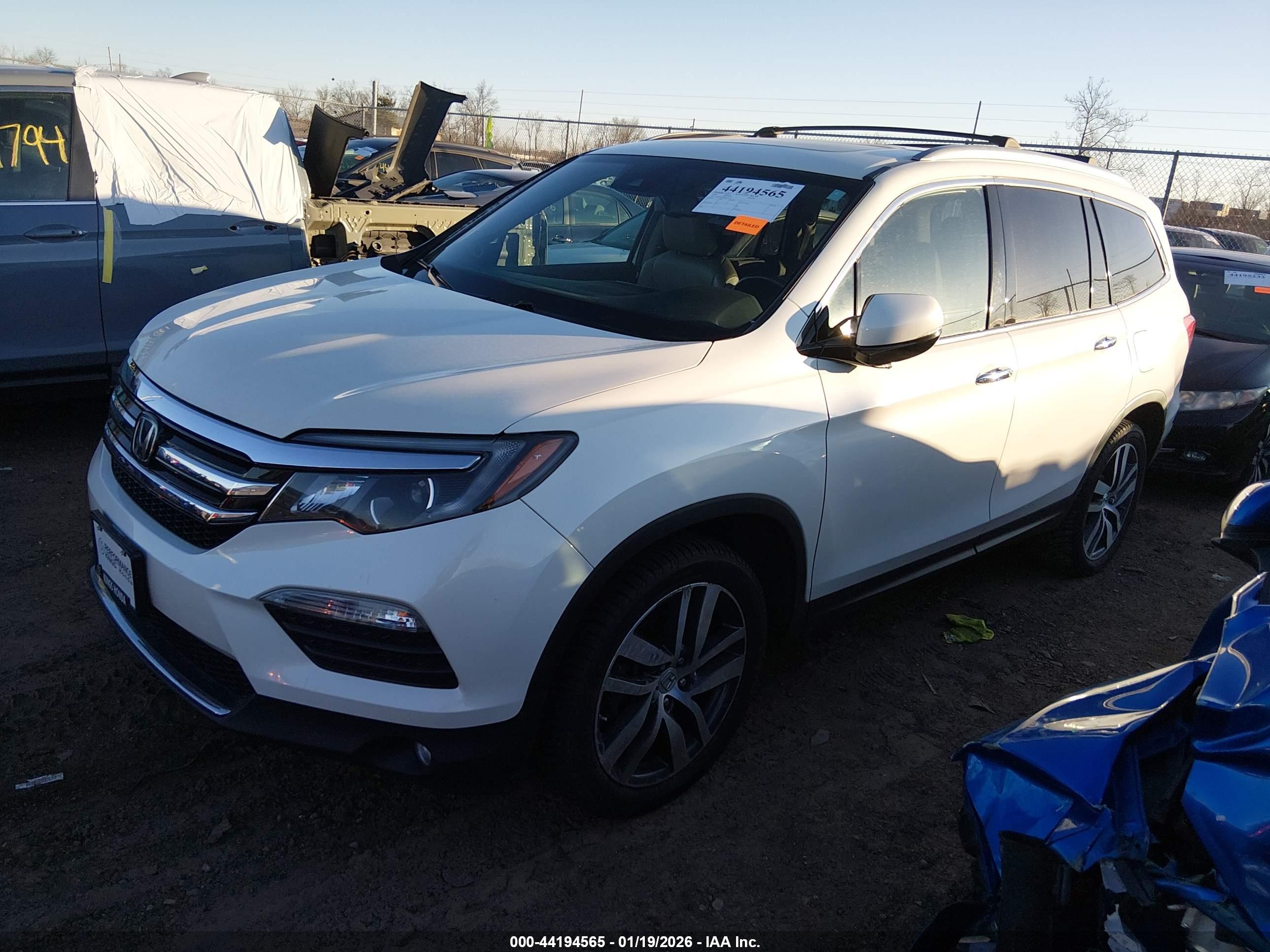 HONDA PILOT image 2