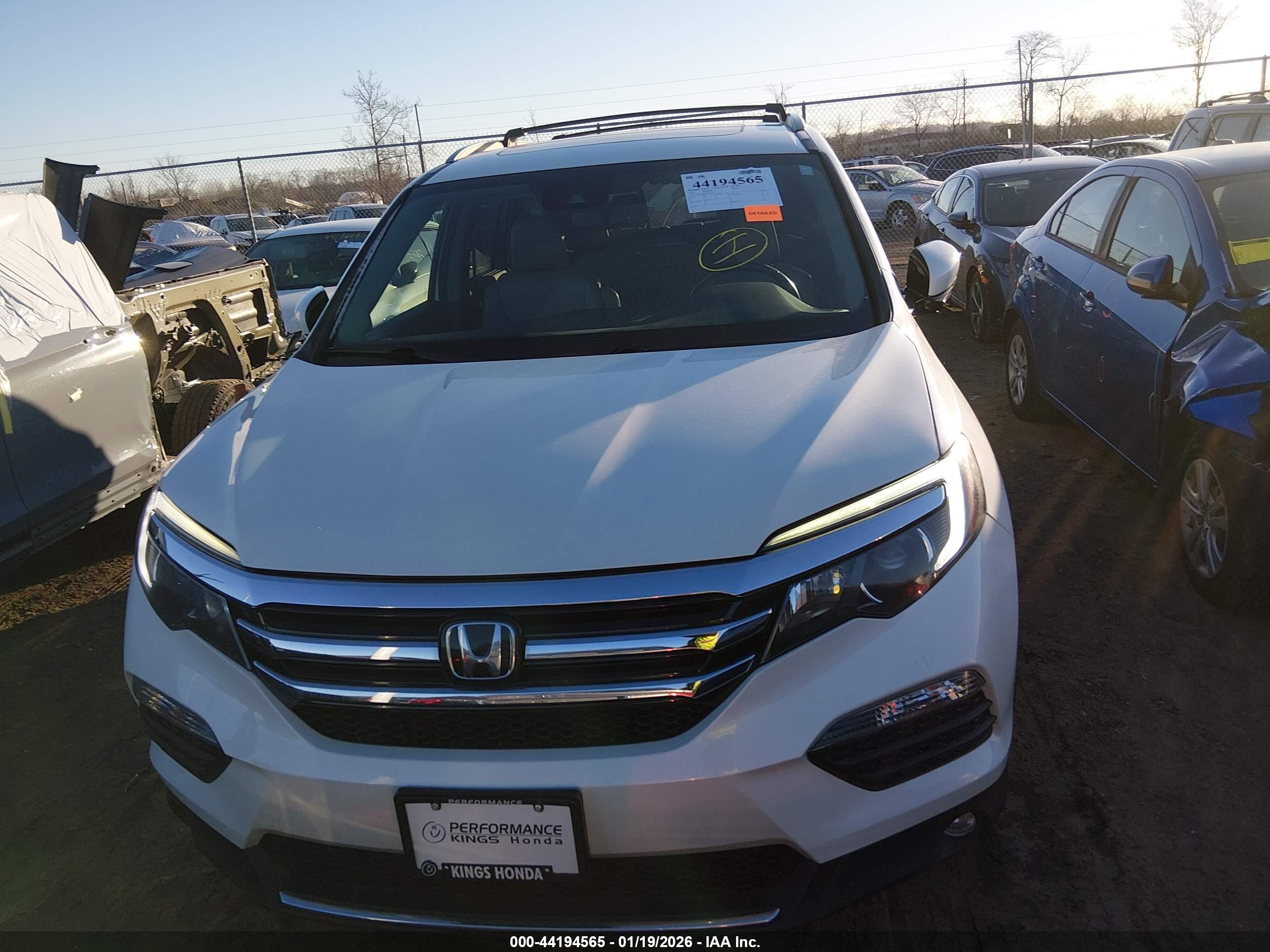 HONDA PILOT image 6