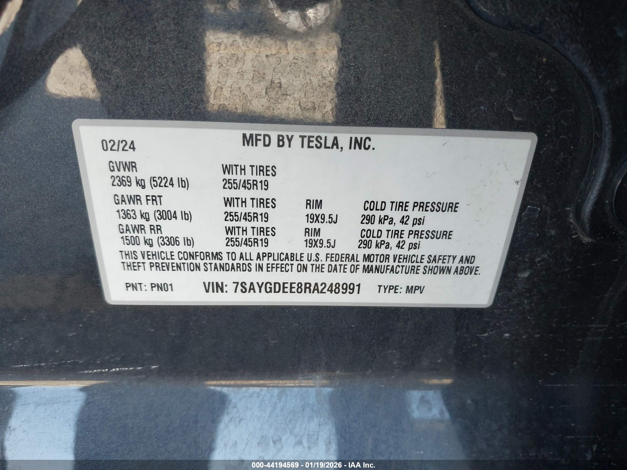 TESLA MODEL image 9